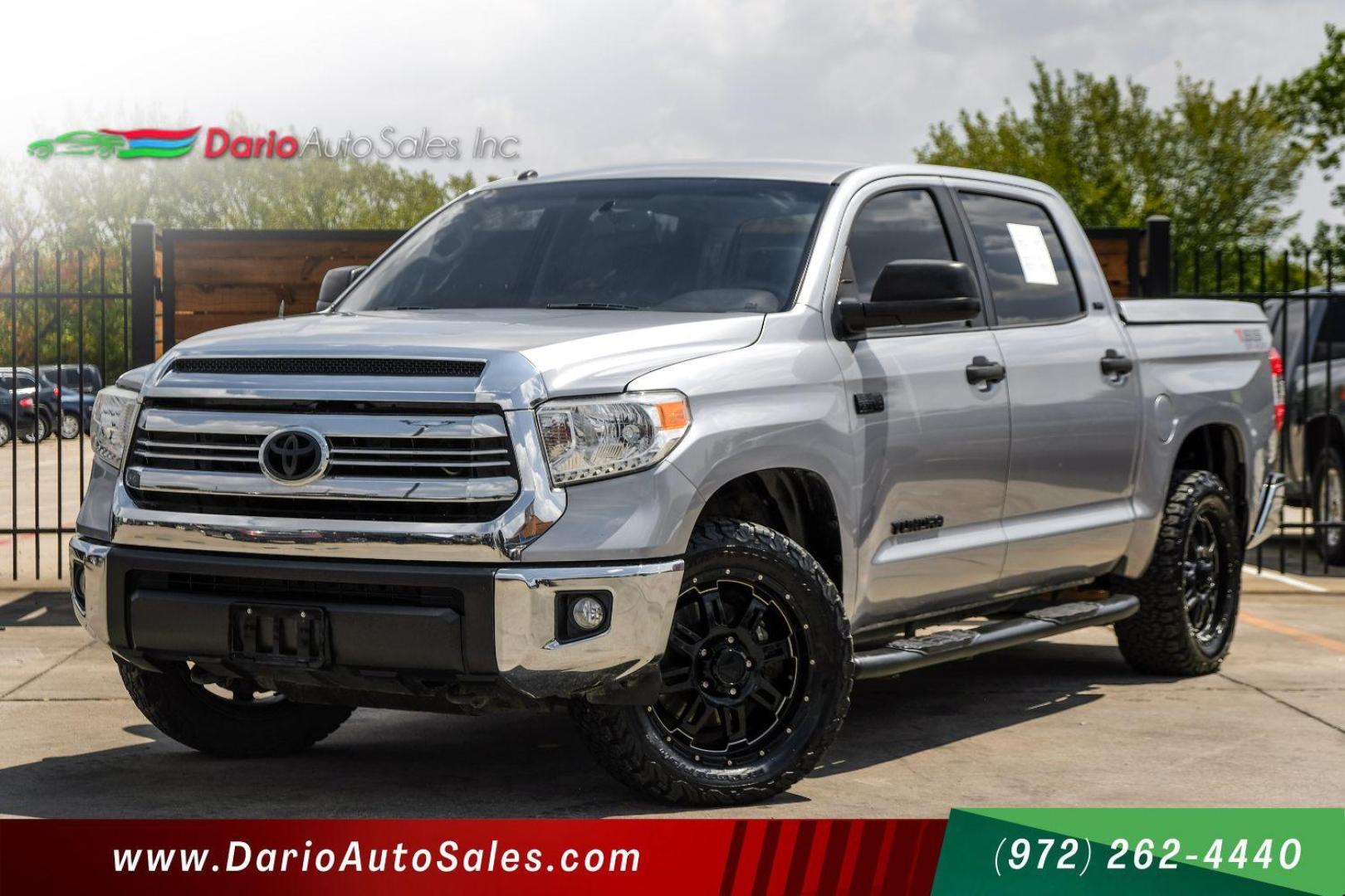 2017 Gray Toyota Tundra SR5 5.7L V8 FFV CrewMax 4WD (5TFDW5F17HX) with an 5.7L V8 DOHC 32V FFV engine, 6-Speed Automatic transmission, located at 2401 E Main St., Grand Prairie, TX, 75050, (972) 262-4440, 32.748981, -96.969643 - Photo#0