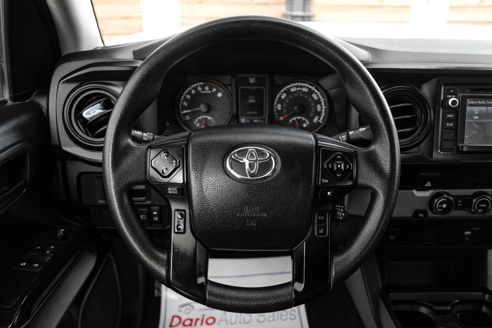 2019 White Toyota Tacoma SR5 Access Cab I4 6AT 2WD (5TFRX5GN0KX) with an 2.7L L4 DOHC 16V engine, 6-Speed Automatic transmission, located at 2401 E Main St., Grand Prairie, TX, 75050, (972) 262-4440, 32.748981, -96.969643 - Photo#14