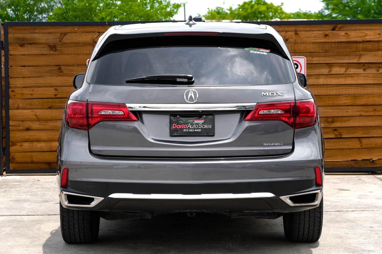 2019 gray Acura MDX SH-AWD 9-Spd AT w/Tech Package (5J8YD4H57KL) with an 3.5L V6 SOHC 24V engine, 9-Speed Automatic transmission, located at 2401 E Main St., Grand Prairie, TX, 75050, (972) 262-4440, 32.748981, -96.969643 - Photo#6