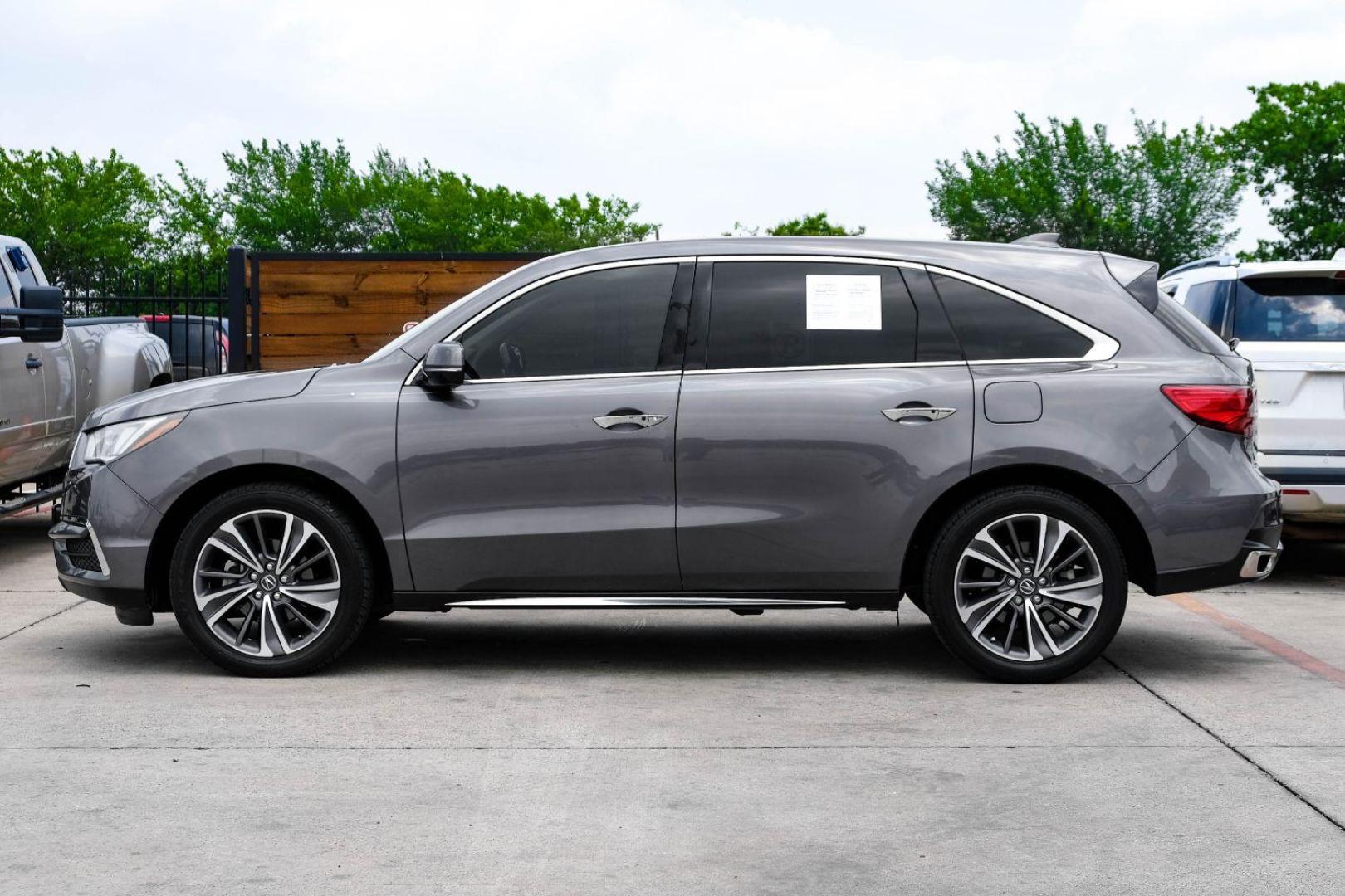 2019 gray Acura MDX SH-AWD 9-Spd AT w/Tech Package (5J8YD4H57KL) with an 3.5L V6 SOHC 24V engine, 9-Speed Automatic transmission, located at 2401 E Main St., Grand Prairie, TX, 75050, (972) 262-4440, 32.748981, -96.969643 - Photo#8