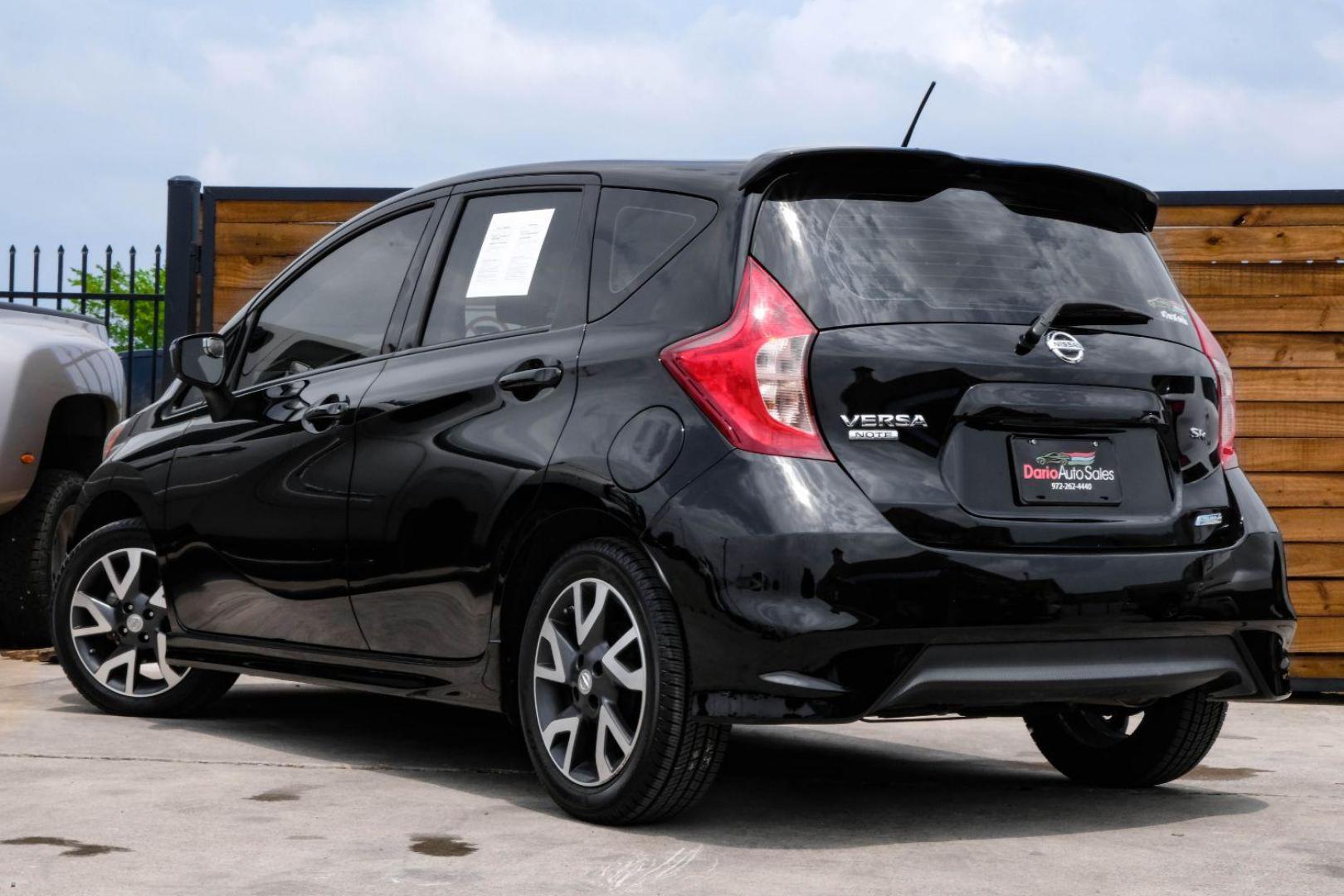 2015 black Nissan Versa Note SR (3N1CE2CP3FL) with an 1.6L L4 DOHC 16V engine, Continuously Variable Transmission transmission, located at 2401 E Main St., Grand Prairie, TX, 75050, (972) 262-4440, 32.748981, -96.969643 - Photo#7