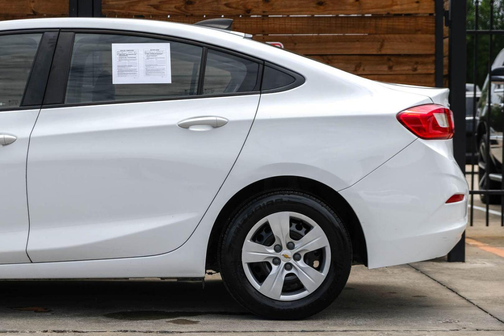 2018 WHITE Chevrolet Cruze LS Auto (1G1BC5SM0J7) with an 1.4L L4 DOHC 16V TURBO engine, 6-Speed Automatic transmission, located at 2401 E Main St., Grand Prairie, TX, 75050, (972) 262-4440, 32.748981, -96.969643 - Photo#10