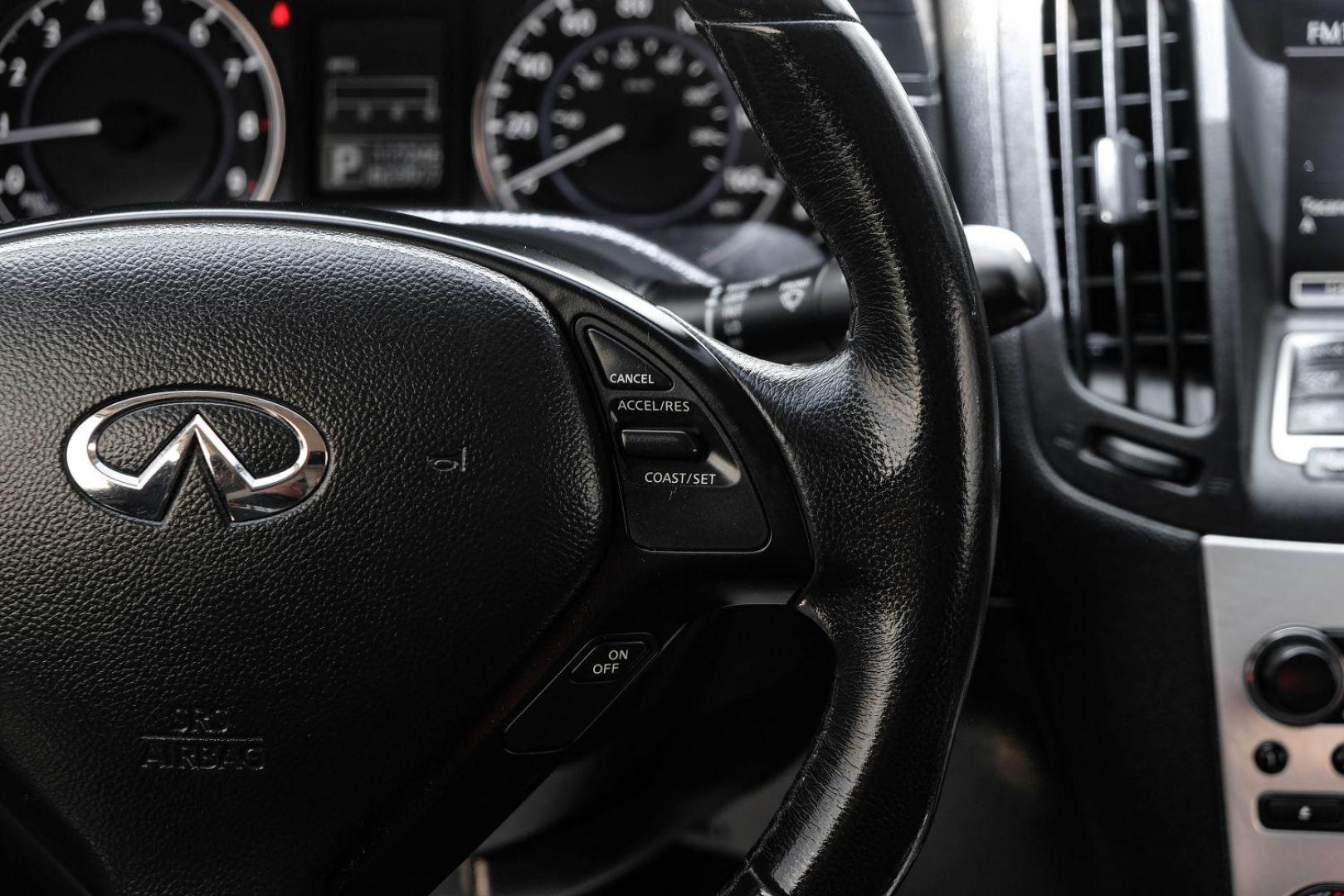 2014 gray Infiniti Q60 Convertible (JN1CV6FE1EM) with an 3.7L V6 DOHC 24V engine, 7-Speed Automatic transmission, located at 2401 E Main St., Grand Prairie, TX, 75050, (972) 262-4440, 32.748981, -96.969643 - Photo#20