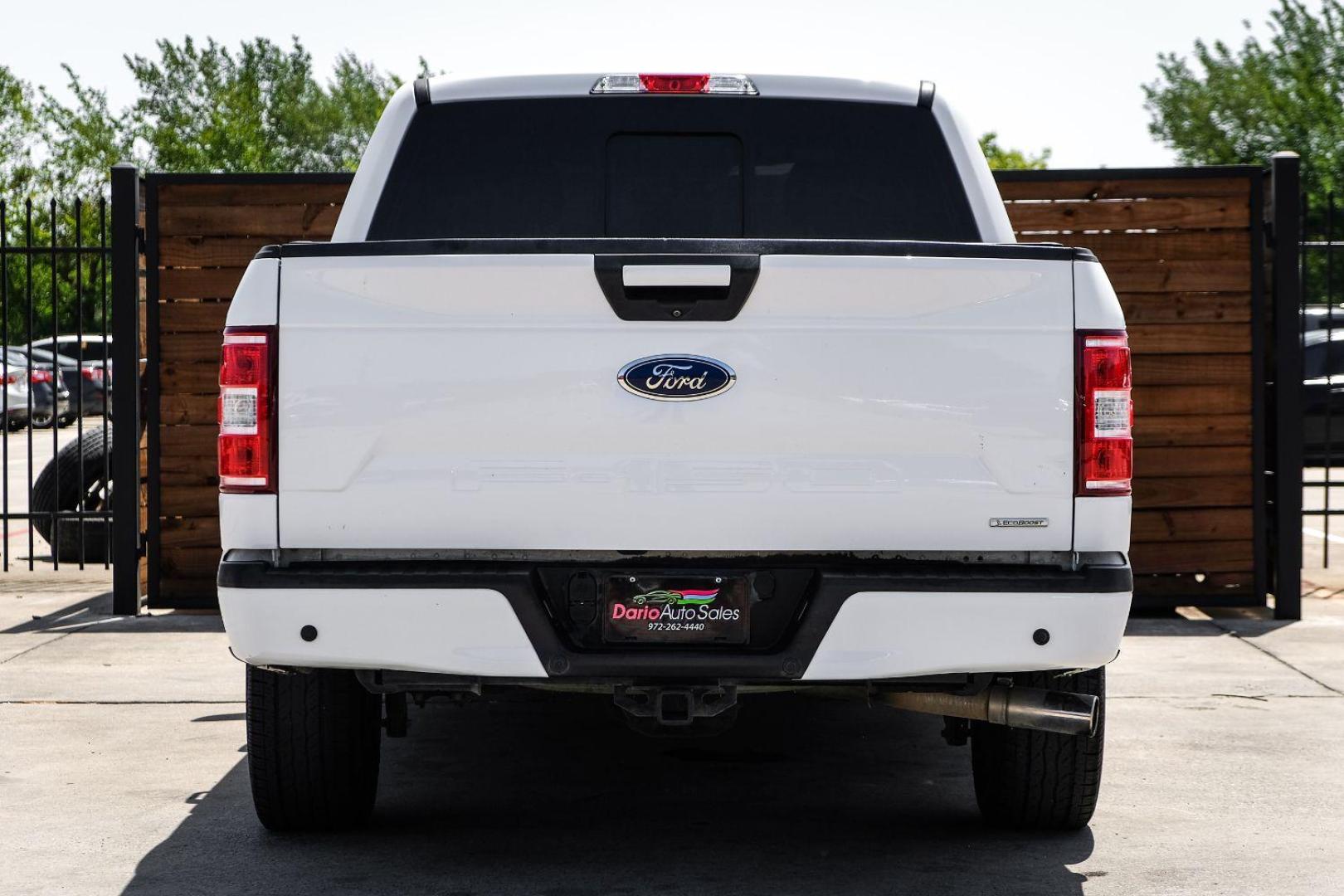 2018 WHITE Ford F-150 XLT SuperCrew 5.5-ft. Bed 2WD (1FTEW1CP4JK) with an 2.7L V6 DOHC 24V engine, 6-Speed Automatic transmission, located at 2401 E Main St., Grand Prairie, TX, 75050, (972) 262-4440, 32.748981, -96.969643 - Photo#6