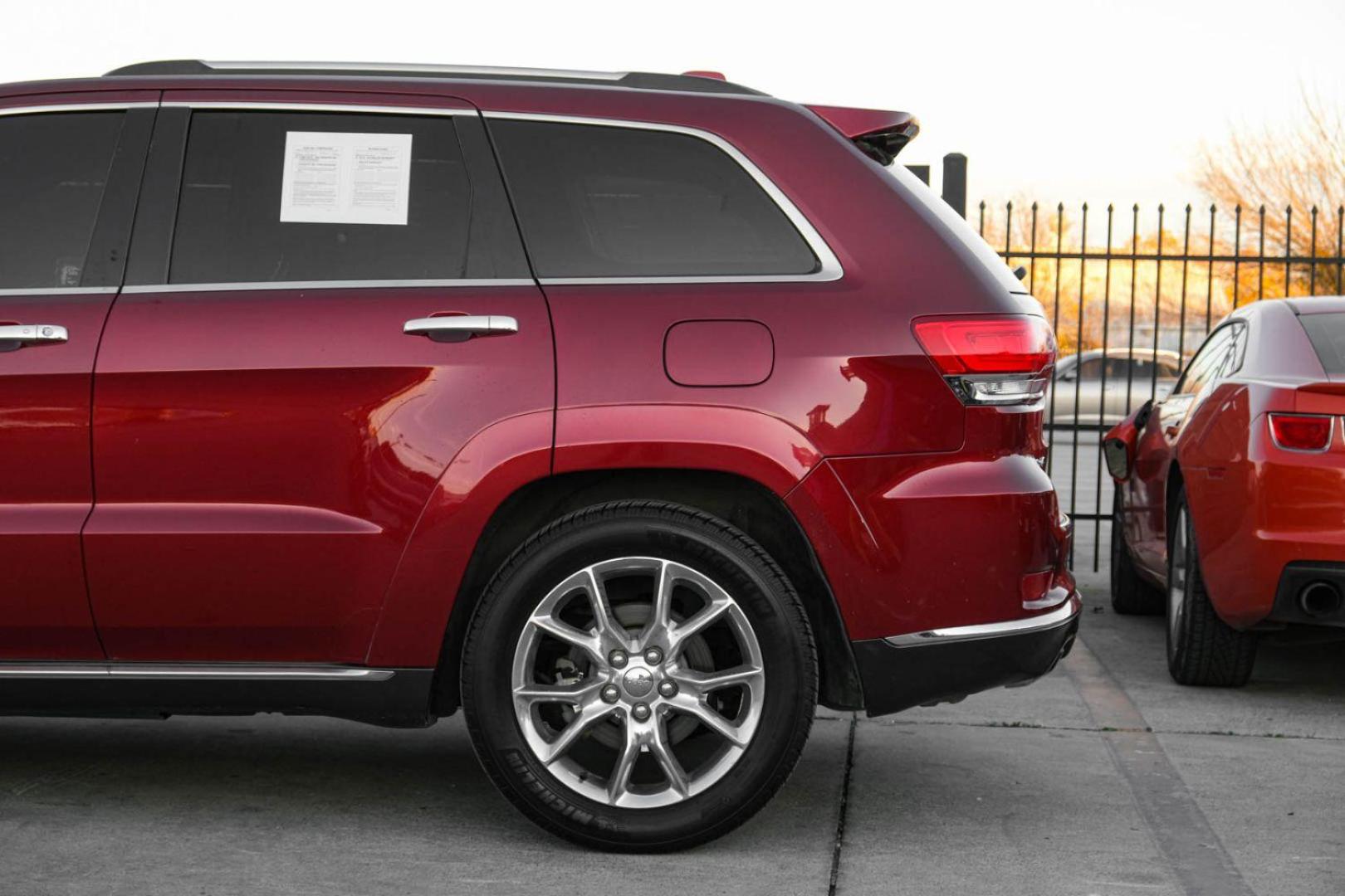 2014 RED Jeep Grand Cherokee Summit 4WD (1C4RJFJM8EC) with an 3.0L V6 DOHC 24V DIESEL engine, 5-Speed Automatic transmission, located at 2401 E Main St., Grand Prairie, TX, 75050, (972) 262-4440, 32.748981, -96.969643 - Photo#10