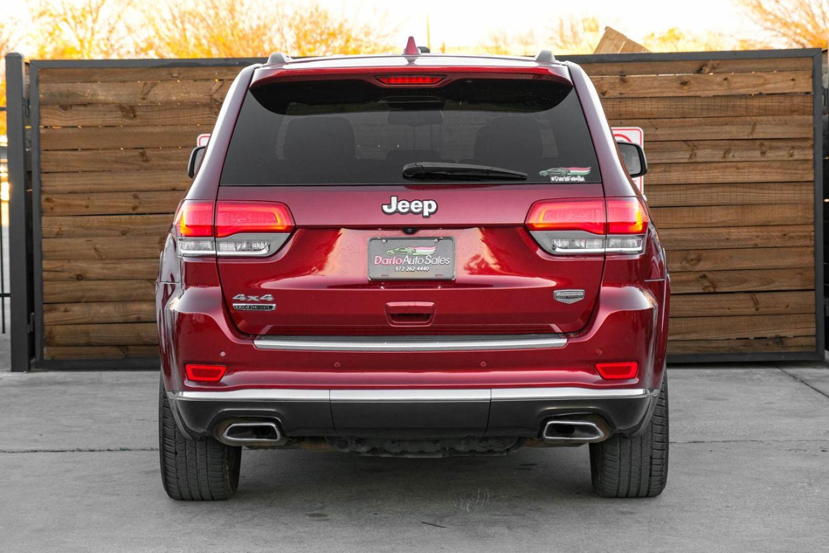 2014 RED Jeep Grand Cherokee Summit 4WD (1C4RJFJM8EC) with an 3.0L V6 DOHC 24V DIESEL engine, 5-Speed Automatic transmission, located at 2401 E Main St., Grand Prairie, TX, 75050, (972) 262-4440, 32.748981, -96.969643 - Photo#6