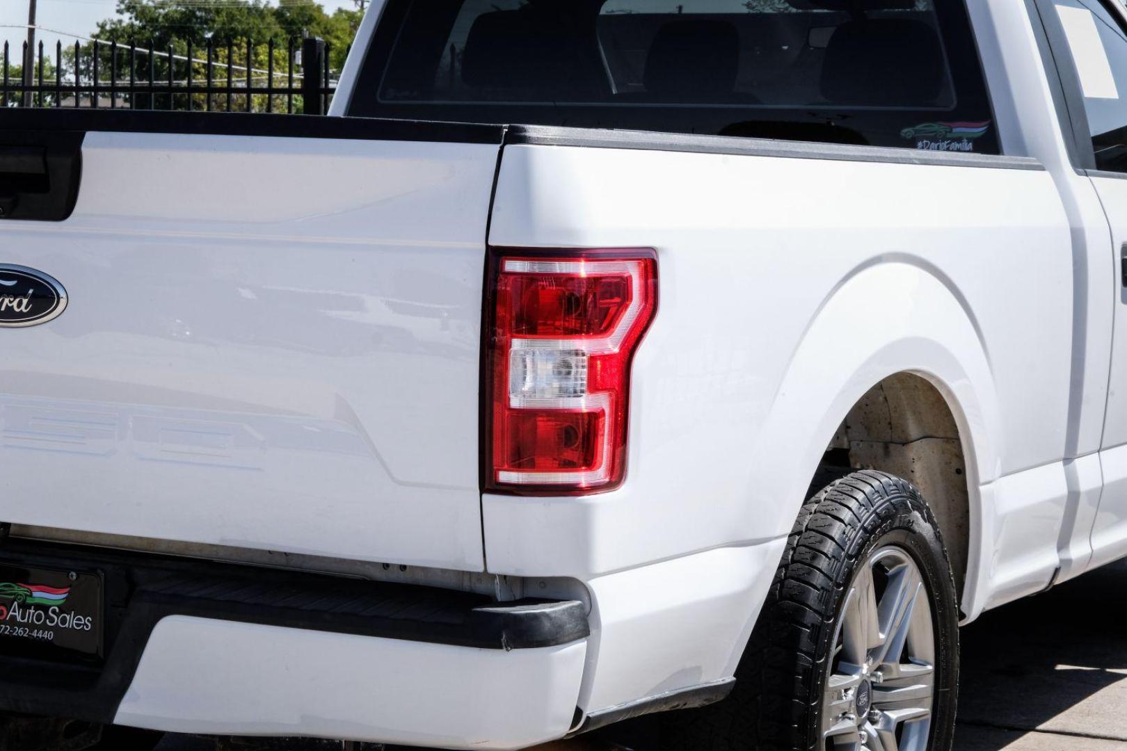 2020 WHITE Ford F-150 XL 6.5-ft. Bed 2WD (1FTMF1CBXLK) with an 3.3L V6 DOHC 24V engine, 6-Speed Automatic transmission, located at 2401 E Main St., Grand Prairie, TX, 75050, (972) 262-4440, 32.748981, -96.969643 - Photo#33