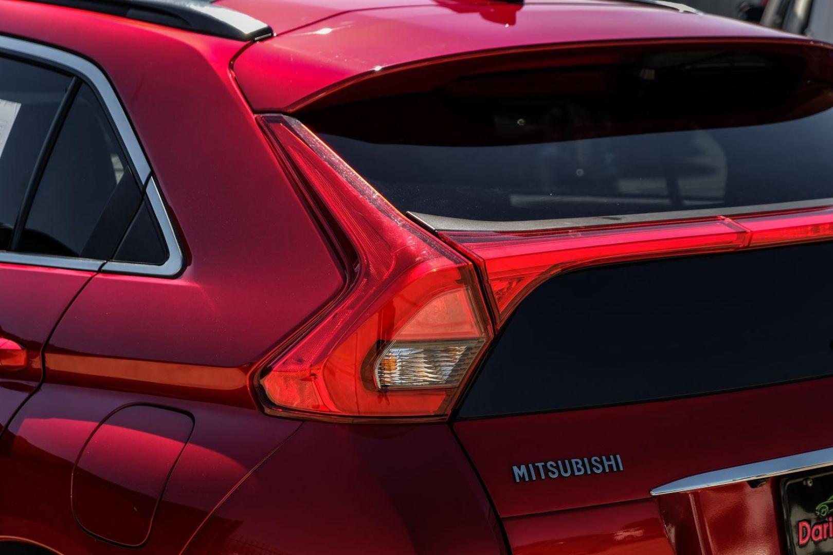 2019 RED Mitsubishi Eclipse Cross SE AWD (JA4AT5AA7KZ) with an 1.5L L4 DOHC 16V engine, Continuously Variable Transmission transmission, located at 2401 E Main St., Grand Prairie, TX, 75050, (972) 262-4440, 32.748981, -96.969643 - Photo#43