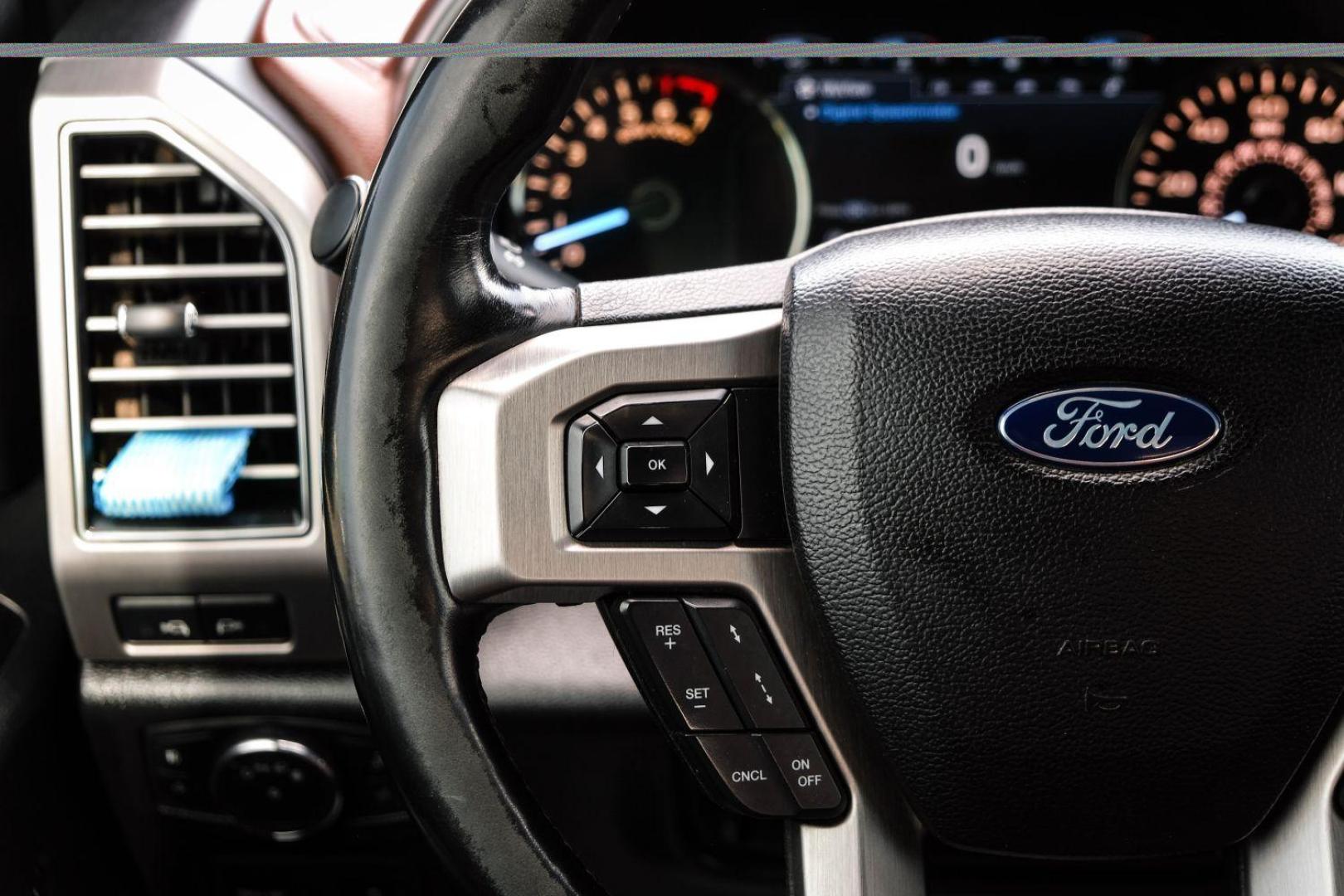 2018 WHITE Ford F-150 Platinum SuperCrew 5.5-ft. Bed 4WD (1FTEW1EG0JF) with an 3.5L V6 TURBO engine, 6-Speed Automatic transmission, located at 2401 E Main St., Grand Prairie, TX, 75050, (972) 262-4440, 32.748981, -96.969643 - Photo#15