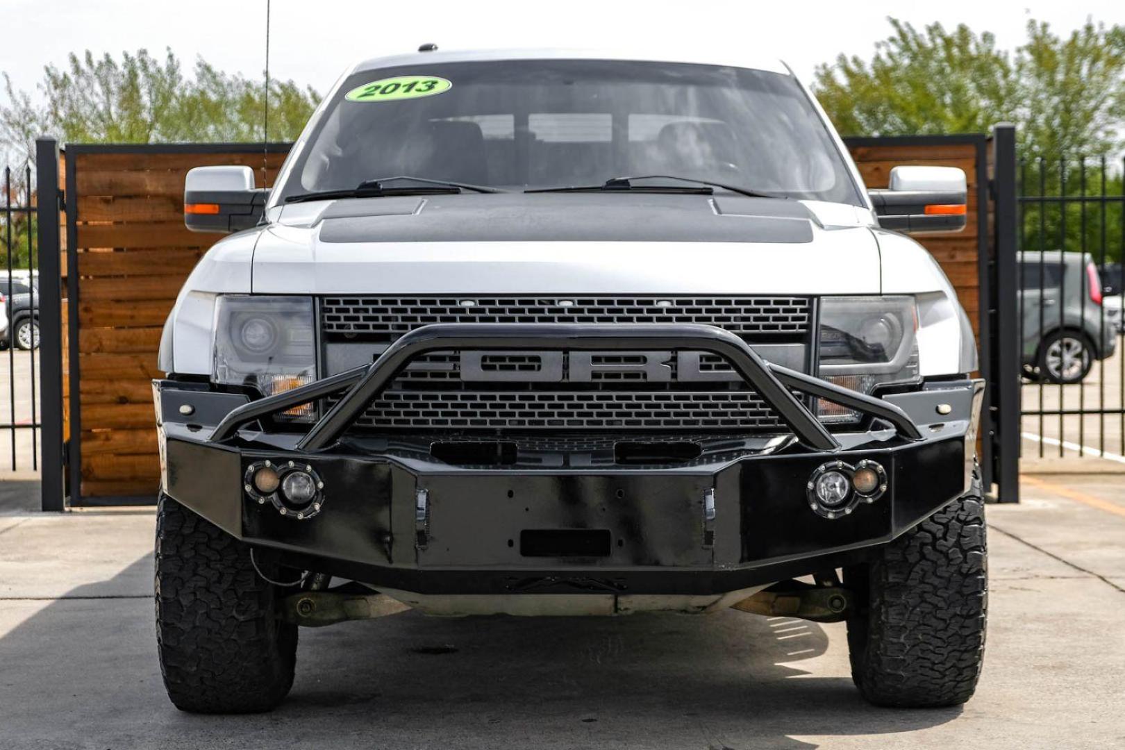 2013 silver Ford F-150 SVT Raptor SuperCrew 5.5-ft. Bed 4WD (1FTFW1R68DF) with an 6.2L V8 SOHC 16V engine, 6-Speed Automatic transmission, located at 2401 E Main St., Grand Prairie, TX, 75050, (972) 262-4440, 32.748981, -96.969643 - Photo#2