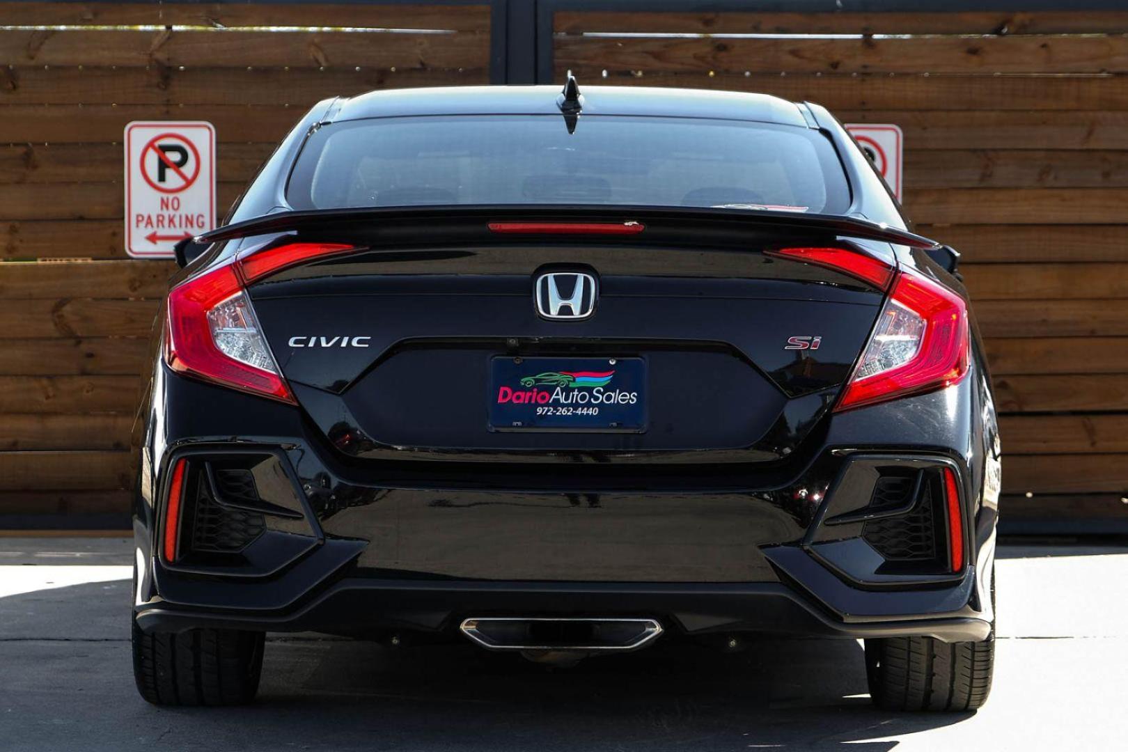 2020 BLACK Honda Civic Si 4dr Sedan 6M (2HGFC1E59LH) with an 1.5L L4 DOHC 16V TURBO engine, 6-Speed Manual transmission, located at 2401 E Main St., Grand Prairie, TX, 75050, (972) 262-4440, 32.748981, -96.969643 - Photo#6