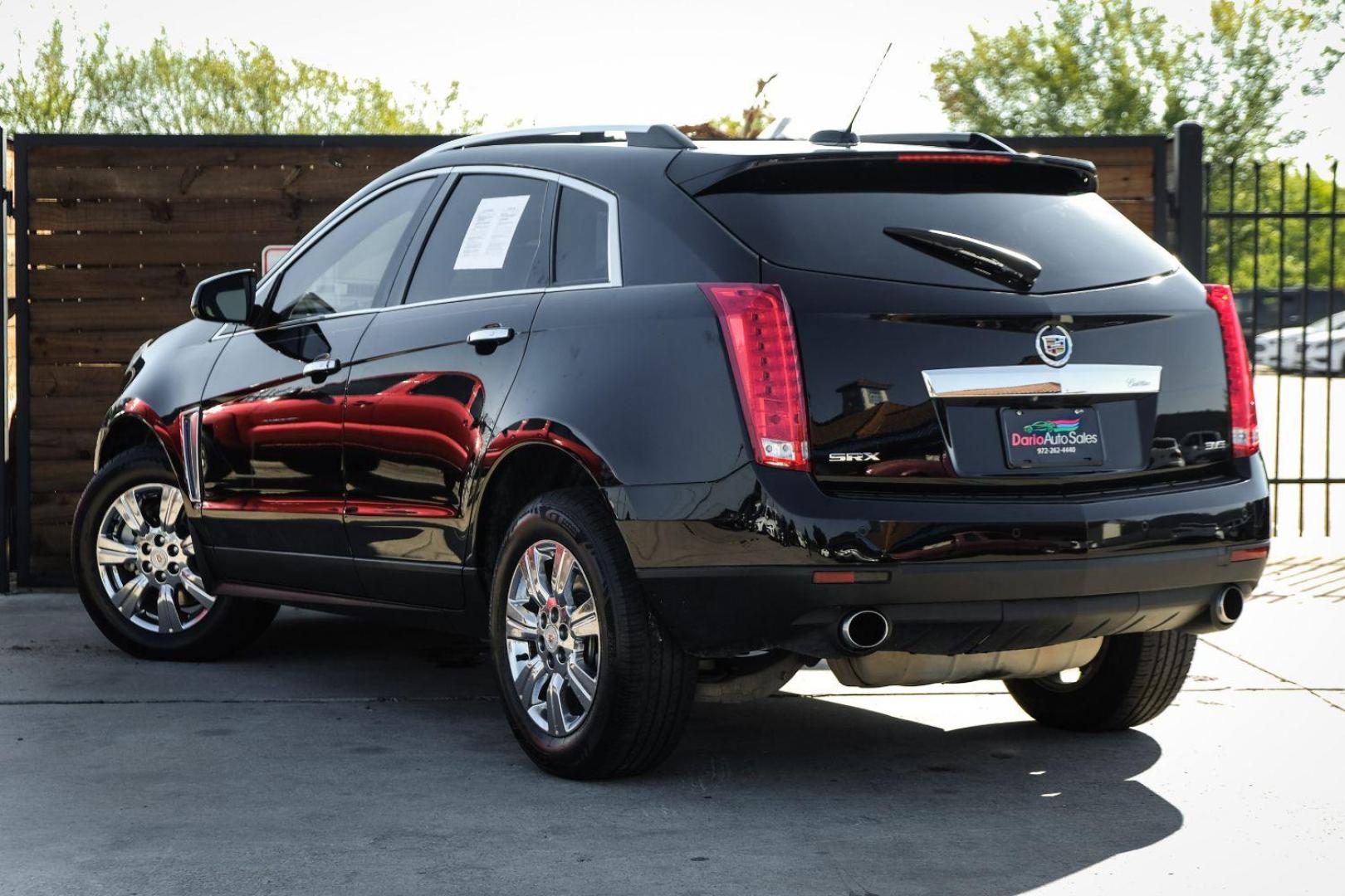 2015 BLACK Cadillac SRX Luxury Collection FWD (3GYFNBE36FS) with an 3.6L V6 DOHC 24V FFV engine, 6-Speed Automatic transmission, located at 2401 E Main St., Grand Prairie, TX, 75050, (972) 262-4440, 32.748981, -96.969643 - Photo#7