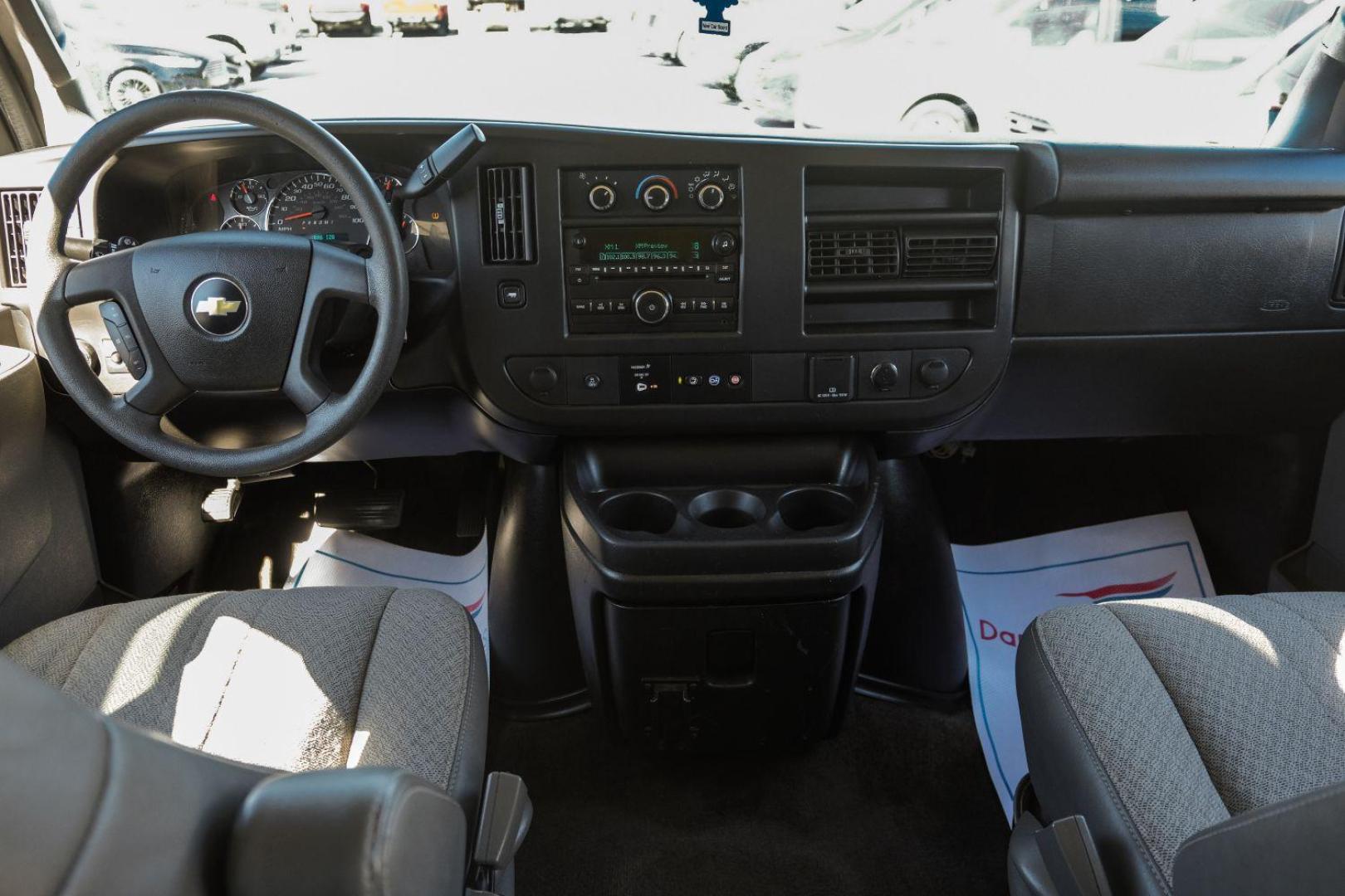 2017 WHITE Chevrolet Express LT 3500 Extended (1GAZGPFG9H1) with an 6.0L V8 OHV 16V FFV engine, 6-Speed Automatic transmission, located at 2401 E Main St., Grand Prairie, TX, 75050, (972) 262-4440, 32.748981, -96.969643 - Photo#9