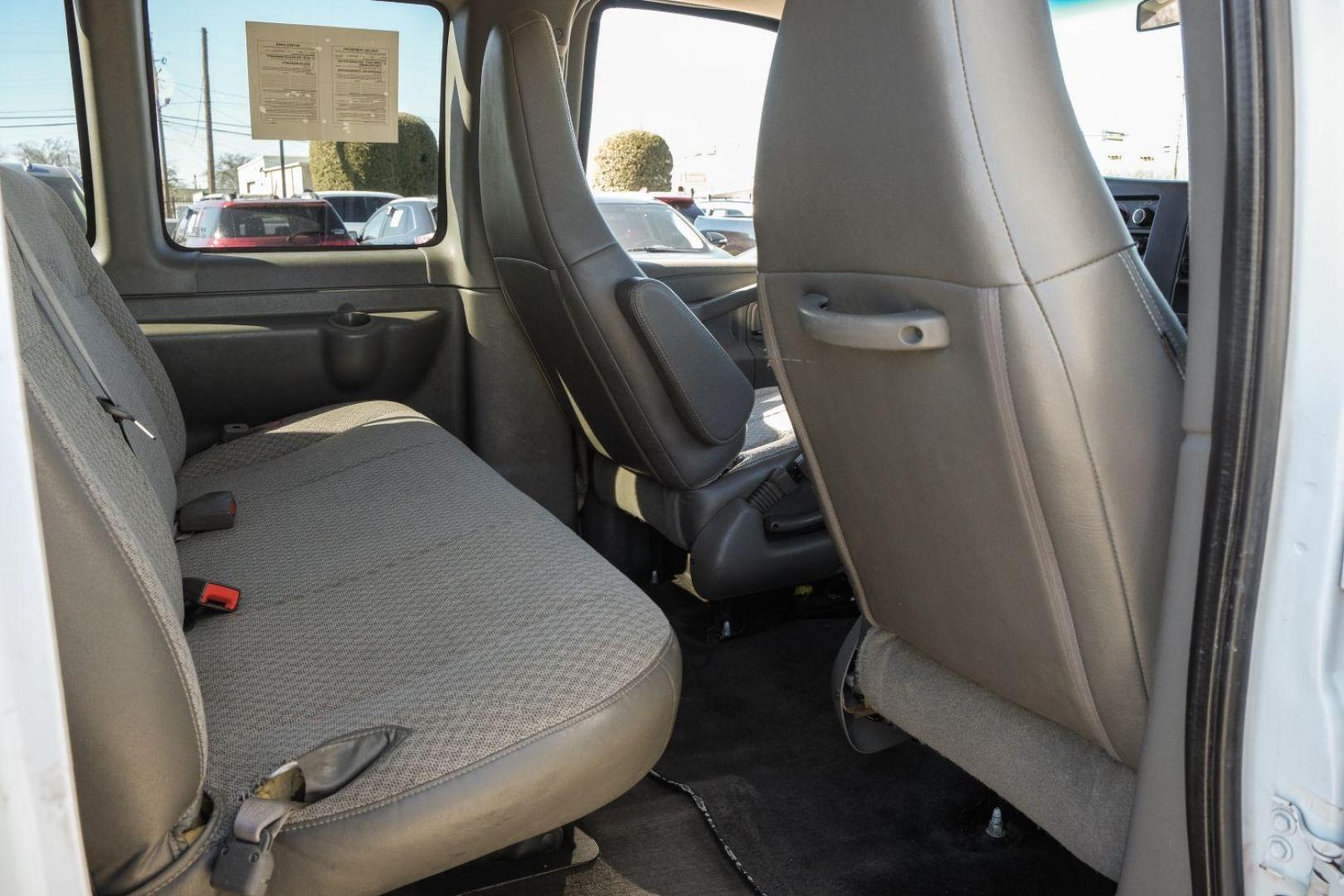 2017 WHITE Chevrolet Express LT 3500 Extended (1GAZGPFG9H1) with an 6.0L V8 OHV 16V FFV engine, 6-Speed Automatic transmission, located at 2401 E Main St., Grand Prairie, TX, 75050, (972) 262-4440, 32.748981, -96.969643 - Photo#20