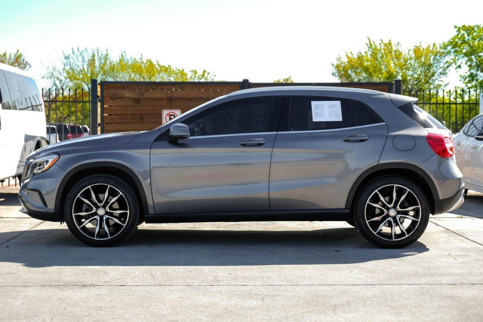 2015 BROWN Mercedes-Benz GLA-Class GLA250 4MATIC (WDCTG4GB0FJ) with an 2.0L L4 DOHC 16V TURBO engine, 7-Speed Automatic transmission, located at 2401 E Main St., Grand Prairie, TX, 75050, (972) 262-4440, 32.748981, -96.969643 - Photo#8