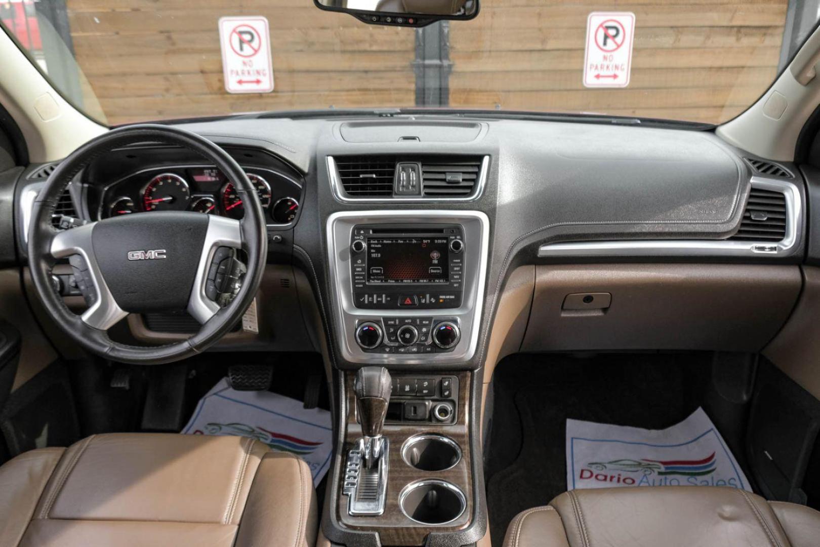 2017 RED GMC Acadia Limited FWD (1GKKRSKD8HJ) with an 3.6L V6 DOHC 24V engine, 6-Speed Automatic transmission, located at 2401 E Main St., Grand Prairie, TX, 75050, (972) 262-4440, 32.748981, -96.969643 - Photo#12