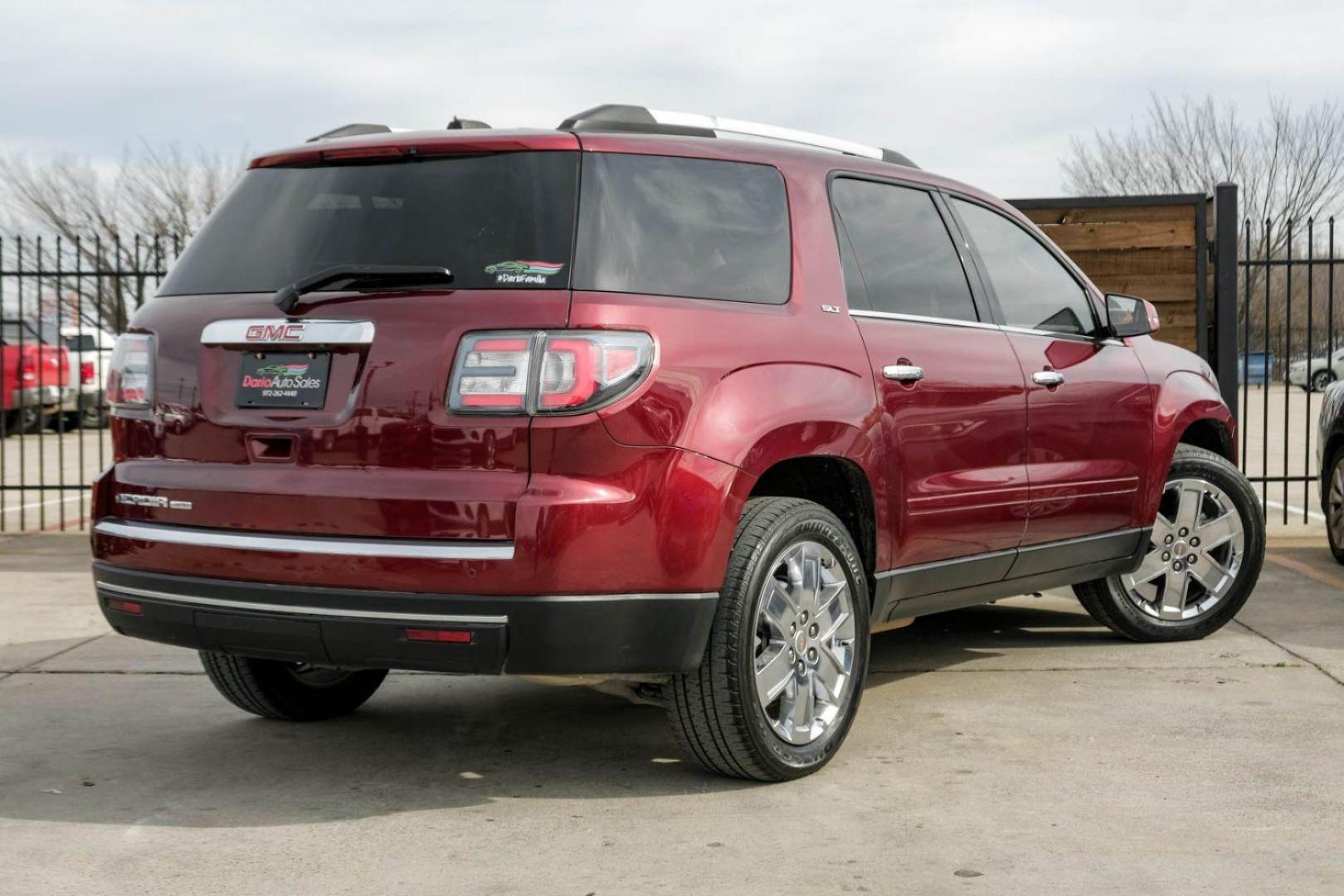 2017 RED GMC Acadia Limited FWD (1GKKRSKD8HJ) with an 3.6L V6 DOHC 24V engine, 6-Speed Automatic transmission, located at 2401 E Main St., Grand Prairie, TX, 75050, (972) 262-4440, 32.748981, -96.969643 - Photo#5