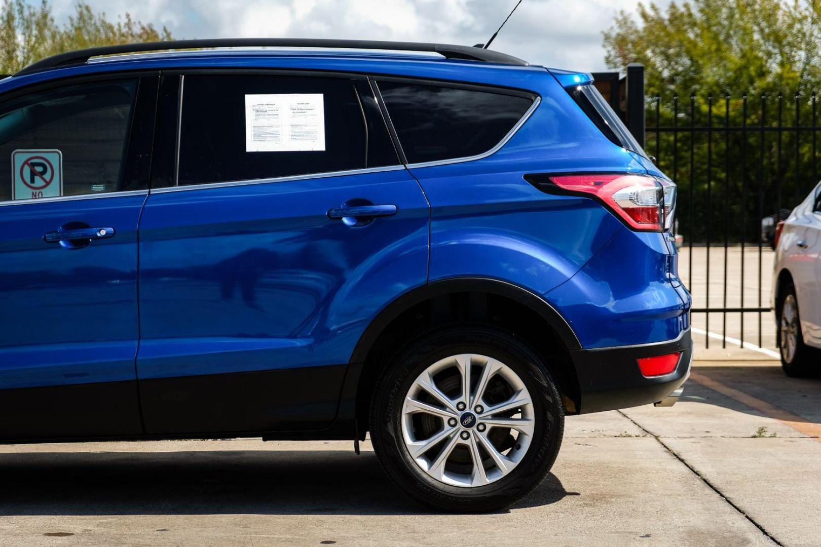 2018 BLUE Ford Escape SEL 4WD (1FMCU9HD5JU) with an 1.5L L4 DOHC 16V engine, 6-Speed Automatic transmission, located at 2401 E Main St., Grand Prairie, TX, 75050, (972) 262-4440, 32.748981, -96.969643 - Photo#10