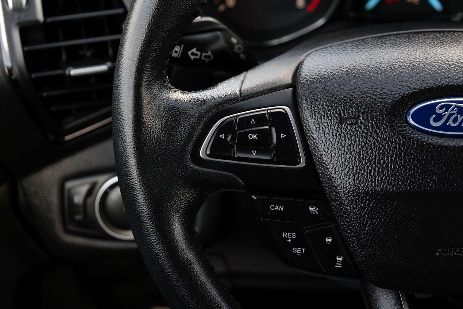 2018 BLUE Ford Escape SEL 4WD (1FMCU9HD5JU) with an 1.5L L4 DOHC 16V engine, 6-Speed Automatic transmission, located at 2401 E Main St., Grand Prairie, TX, 75050, (972) 262-4440, 32.748981, -96.969643 - Photo#15