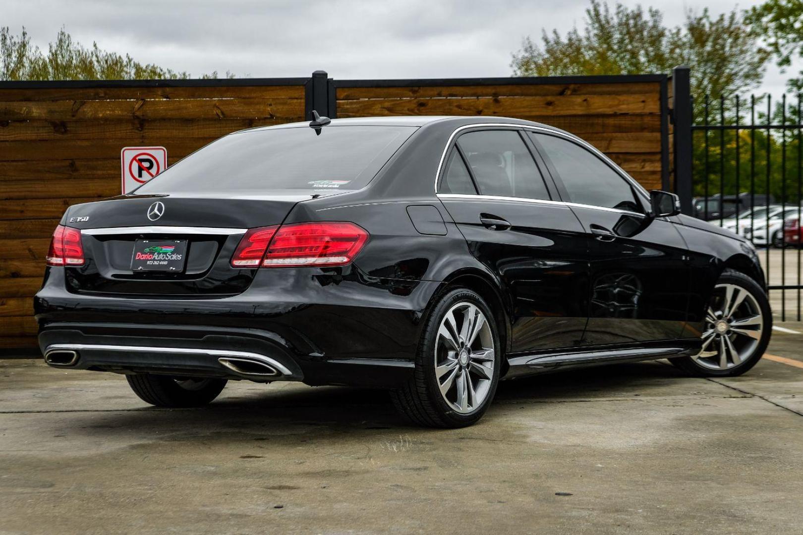 2016 BLACK Mercedes-Benz E-Class E350 Sport Sedan (WDDHF5KB9GB) with an 3.5L V6 DOHC 24V engine, 7-Speed Automatic transmission, located at 2401 E Main St., Grand Prairie, TX, 75050, (972) 262-4440, 32.748981, -96.969643 - Photo#5