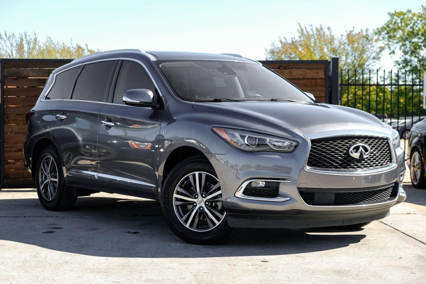 2019 GRAY Infiniti QX60 PURE (5N1DL0MN8KC) with an 3.5L V6 DOHC 24V engine, Continuously Variable Transmission transmission, located at 2401 E Main St., Grand Prairie, TX, 75050, (972) 262-4440, 32.748981, -96.969643 - Photo#3