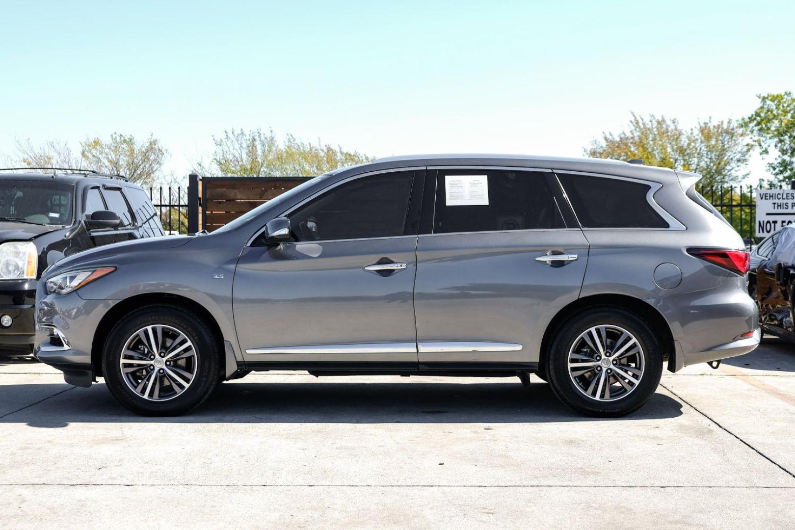 2019 GRAY Infiniti QX60 PURE (5N1DL0MN8KC) with an 3.5L V6 DOHC 24V engine, Continuously Variable Transmission transmission, located at 2401 E Main St., Grand Prairie, TX, 75050, (972) 262-4440, 32.748981, -96.969643 - Photo#8