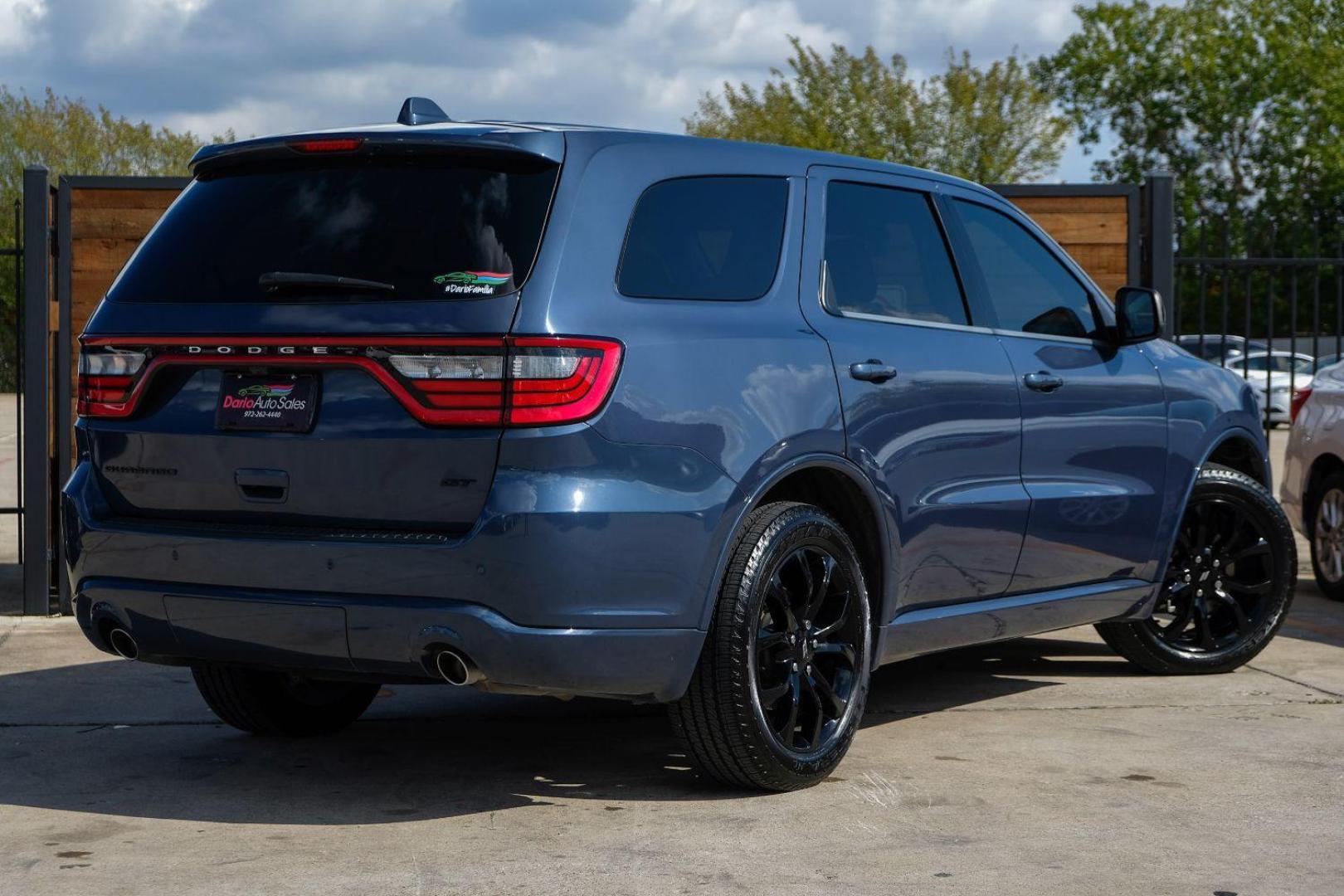 2019 BLUE Dodge Durango GT 2WD (1C4RDHDG3KC) with an 3.6L V6 DOHC 24V engine, 8-Speed Automatic transmission, located at 2401 E Main St., Grand Prairie, TX, 75050, (972) 262-4440, 32.748981, -96.969643 - Photo#4