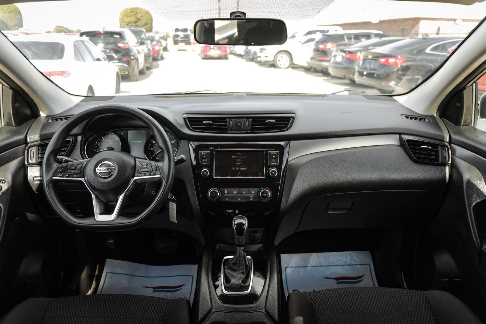 2019 Silver Nissan Rogue Sport S AWD (JN1BJ1CR6KW) with an 2.0L L4 DOHC 16V engine, Continuously Variable Transmission transmission, located at 2401 E Main St., Grand Prairie, TX, 75050, (972) 262-4440, 32.748981, -96.969643 - Photo#13