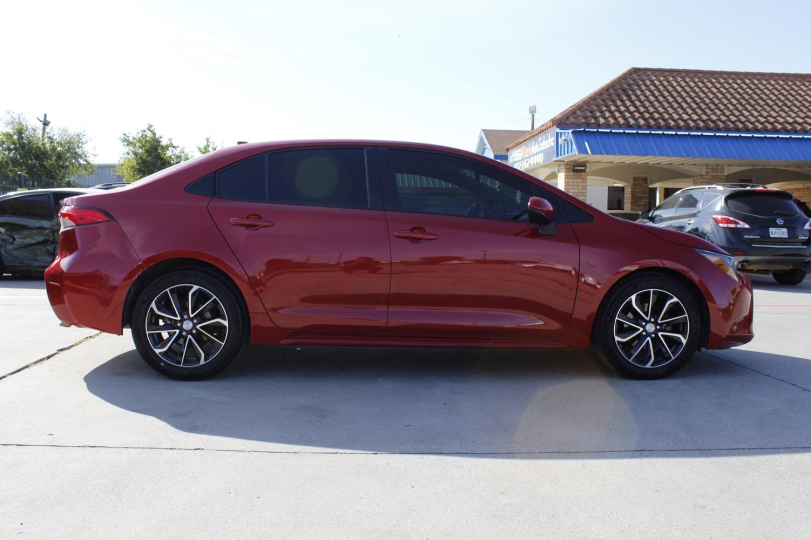 2021 RED Toyota Corolla LE (JTDEPMAE6MJ) with an 1.8L L4 DOHC 16V engine, Continuously Variabl transmission, located at 2401 E Main St., Grand Prairie, TX, 75050, (972) 262-4440, 32.748981, -96.969643 - Photo#7