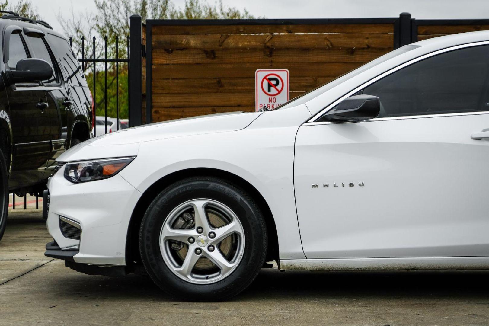 2017 WHITE Chevrolet Malibu LS (1G1ZB5ST7HF) with an 1.5L L4 DOHC 16V engine, 6-Speed Automatic transmission, located at 2401 E Main St., Grand Prairie, TX, 75050, (972) 262-4440, 32.748981, -96.969643 - Photo#9