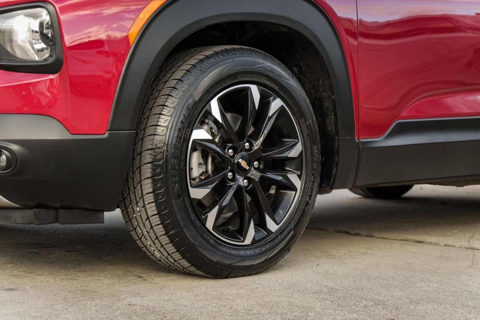 2021 RED Chevrolet Trailblazer LT (KL79MPSL0MB) with an 1.3L L3 DOHC 12V engine, 9-Speed Automatic transmission, located at 2401 E Main St., Grand Prairie, TX, 75050, (972) 262-4440, 32.748981, -96.969643 - Photo#51