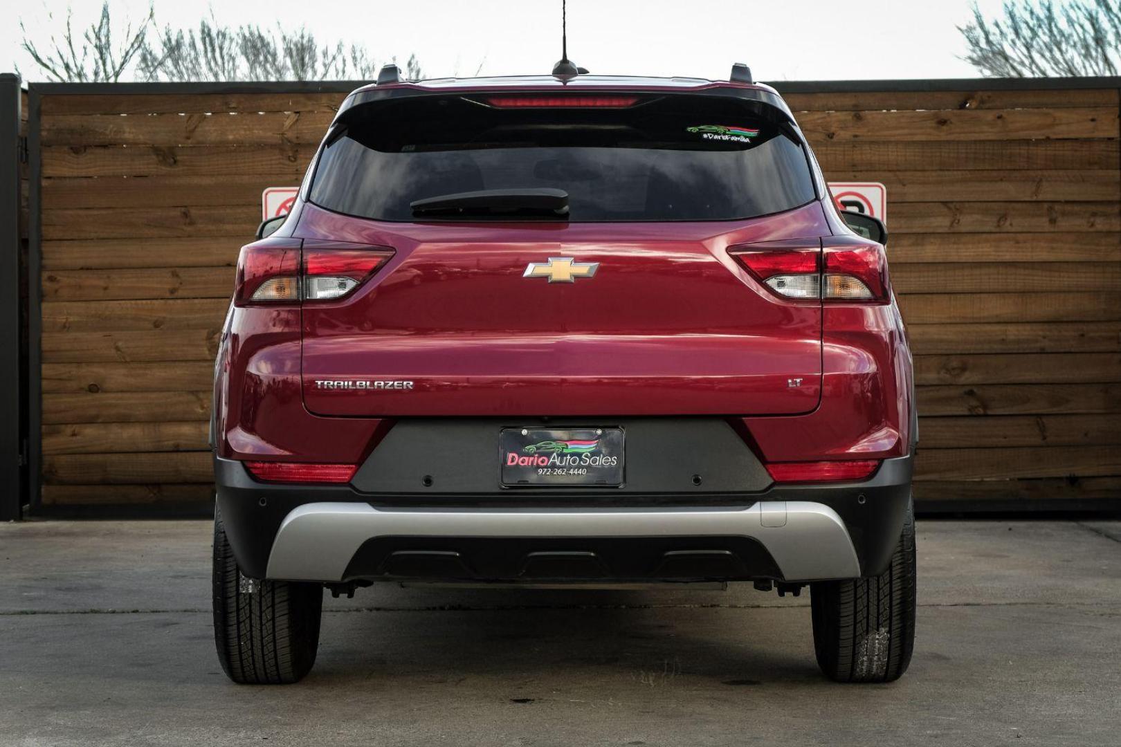 2021 RED Chevrolet Trailblazer LT (KL79MPSL0MB) with an 1.3L L3 DOHC 12V engine, 9-Speed Automatic transmission, located at 2401 E Main St., Grand Prairie, TX, 75050, (972) 262-4440, 32.748981, -96.969643 - Photo#6