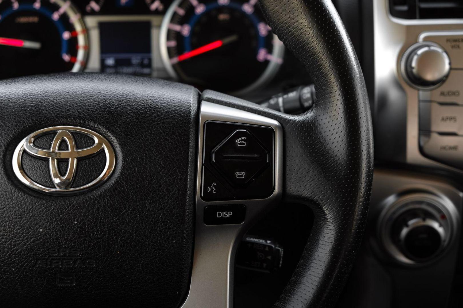 2016 WHITE Toyota 4Runner SR5 2WD (JTEZU5JR9G5) with an 4.0L V6 DOHC 24V engine, 5-Speed Automatic transmission, located at 2401 E Main St., Grand Prairie, TX, 75050, (972) 262-4440, 32.748981, -96.969643 - Photo#16