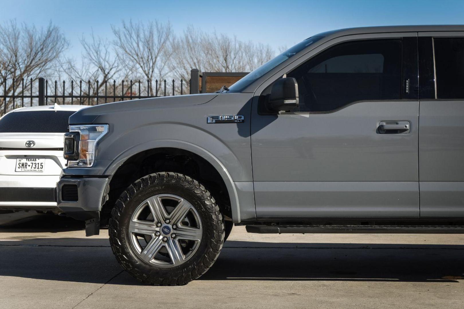 2019 Gray Ford F-150 XLT SuperCrew 6.5-ft. Bed 4WD (1FTFW1E43KK) with an 3.5L V6 DOHC 24V engine, 6-Speed Automatic transmission, located at 2401 E Main St., Grand Prairie, TX, 75050, (972) 262-4440, 32.748981, -96.969643 - Photo#9