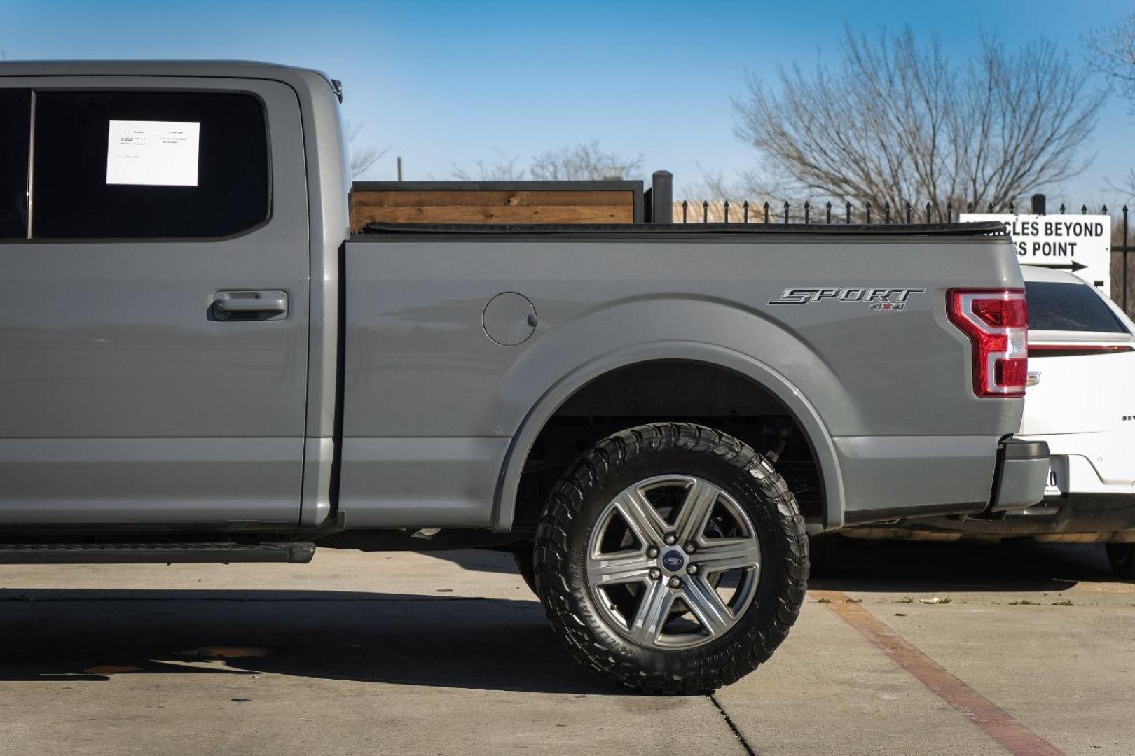 2019 Gray Ford F-150 XLT SuperCrew 6.5-ft. Bed 4WD (1FTFW1E43KK) with an 3.5L V6 DOHC 24V engine, 6-Speed Automatic transmission, located at 2401 E Main St., Grand Prairie, TX, 75050, (972) 262-4440, 32.748981, -96.969643 - Photo#10