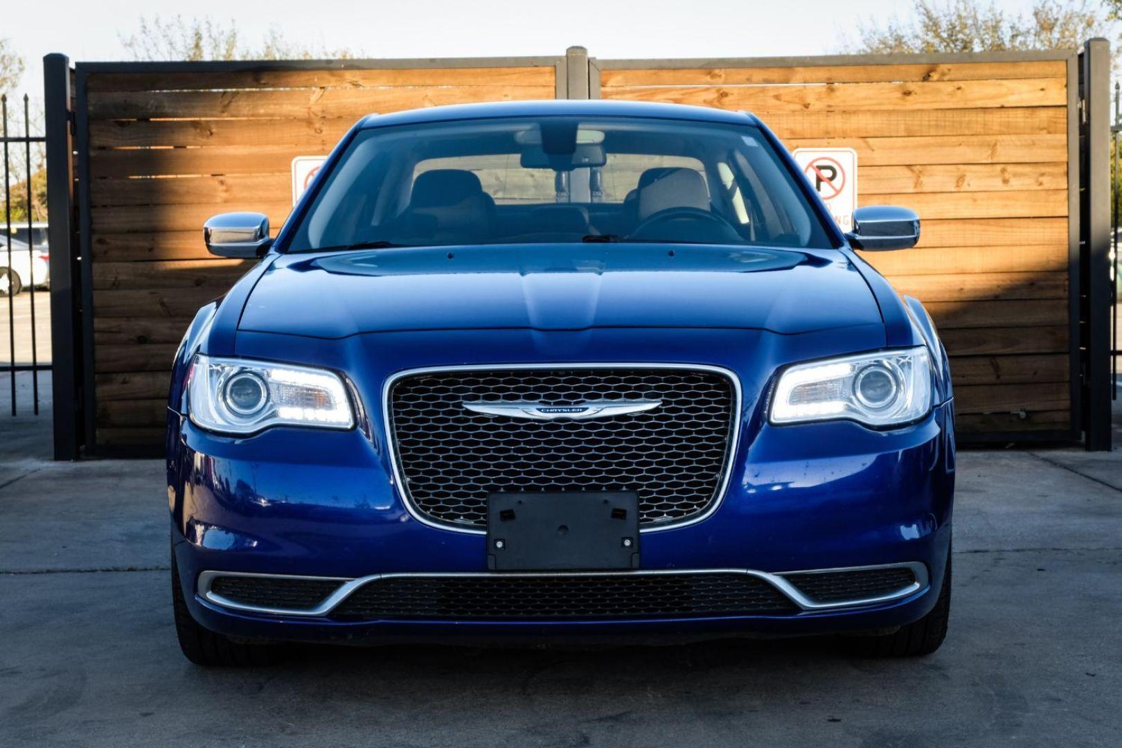 2019 BLUE Chrysler 300 Touring (2C3CCAAG0KH) with an 3.6L V6 SOHC 24V engine, 8-Speed Automatic transmission, located at 2401 E Main St., Grand Prairie, TX, 75050, (972) 262-4440, 32.748981, -96.969643 - Photo#2