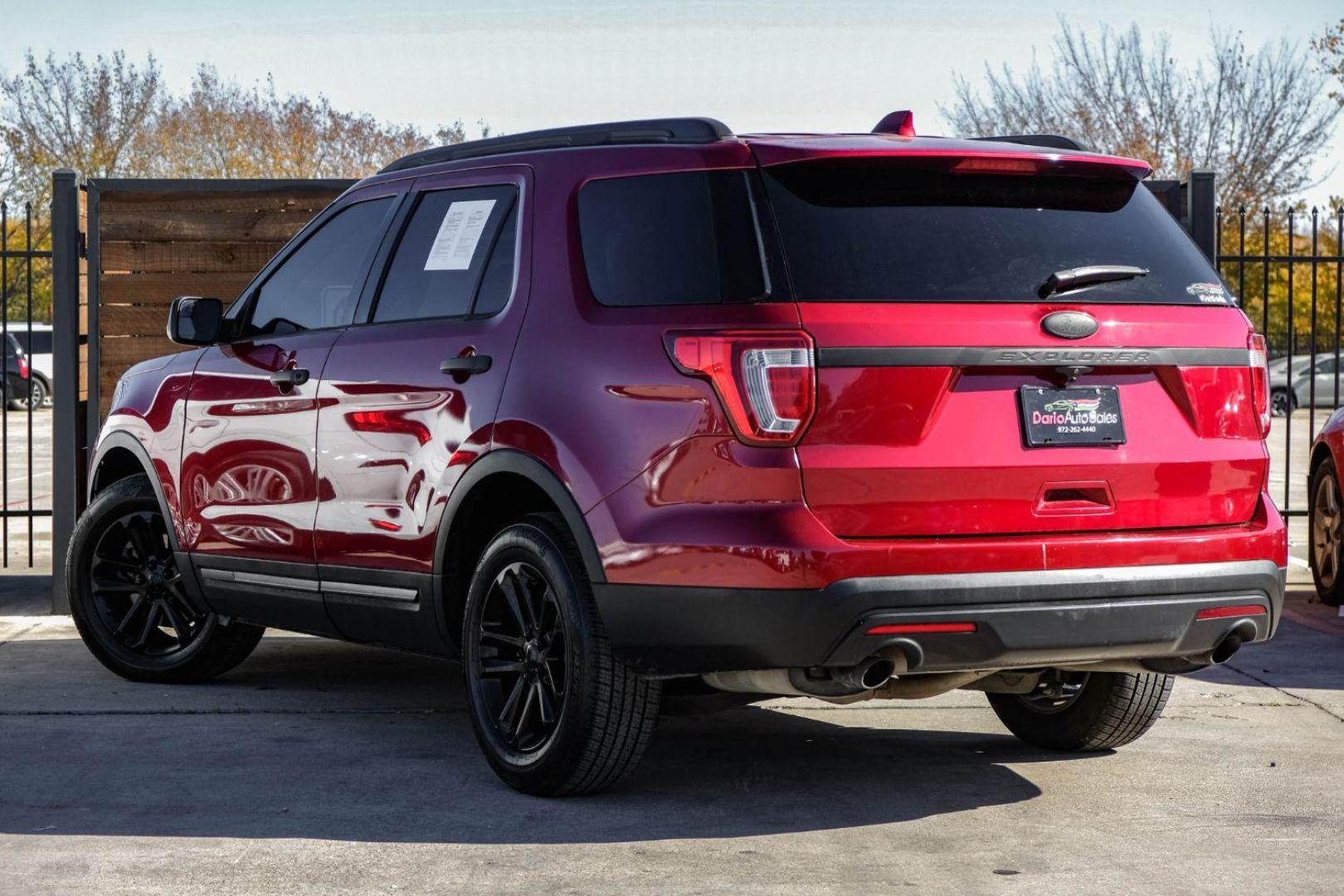 2017 RED Ford Explorer Base FWD (1FM5K7B86HG) with an 3.5L V6 DOHC 24V engine, 6-Speed Automatic transmission, located at 2401 E Main St., Grand Prairie, TX, 75050, (972) 262-4440, 32.748981, -96.969643 - Photo#7