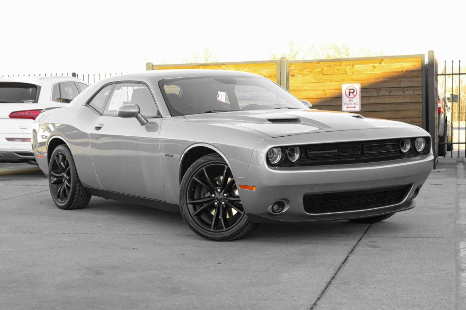 2016 SILVER Dodge Challenger R/T Plus (2C3CDZBT4GH) with an 5.7L V8 OHV 16V engine, located at 2401 E Main St., Grand Prairie, TX, 75050, (972) 262-4440, 32.748981, -96.969643 - Photo#3