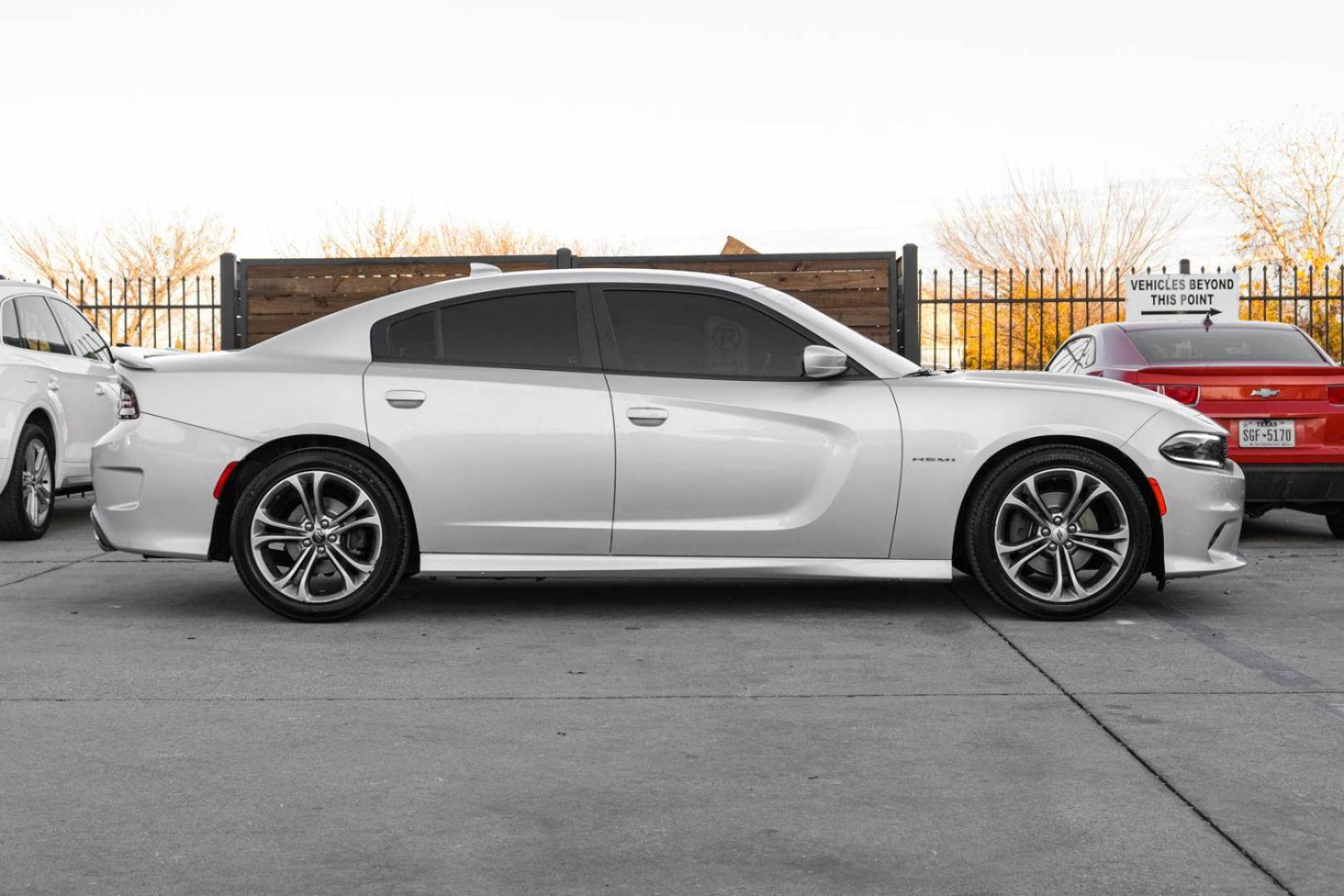 2021 SILVER Dodge Charger R/T (2C3CDXCT4MH) with an 5.7L V8 OHV 16V engine, 8-Speed Automatic transmission, located at 2401 E Main St., Grand Prairie, TX, 75050, (972) 262-4440, 32.748981, -96.969643 - Photo#4