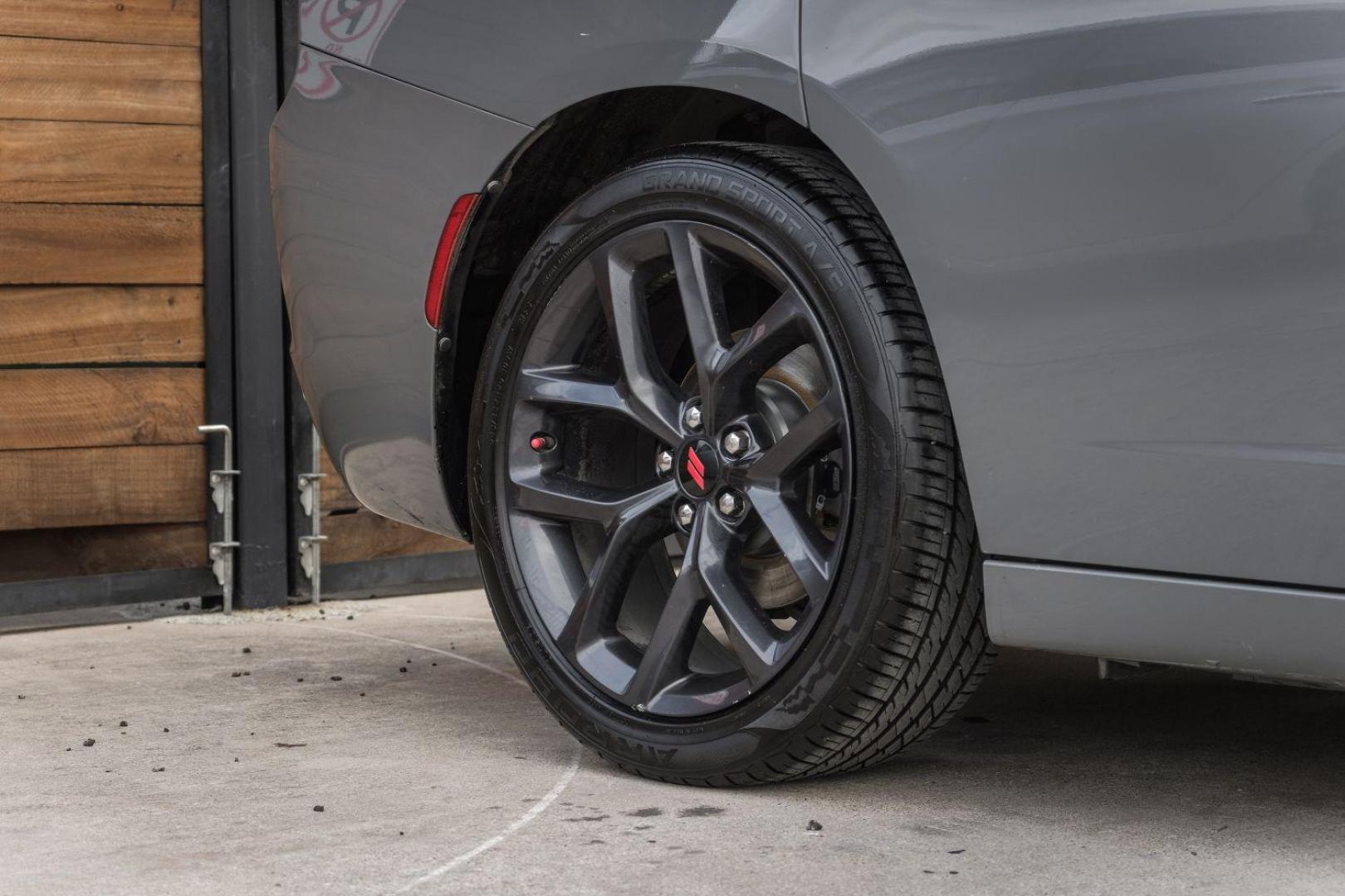 2019 GRAY Dodge Charger SXT (2C3CDXBG4KH) with an 3.6L V6 DOHC 24V engine, 8-Speed Automatic transmission, located at 2401 E Main St., Grand Prairie, TX, 75050, (972) 262-4440, 32.748981, -96.969643 - Photo#49