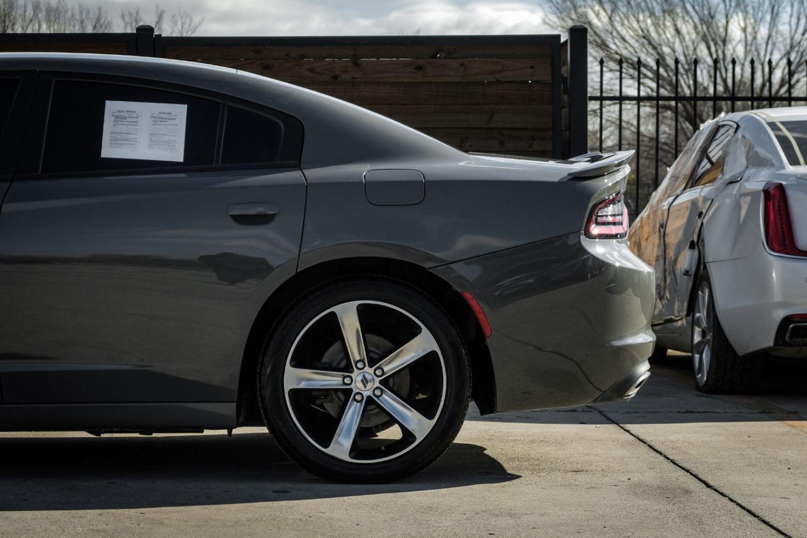 2017 GRAY Dodge Charger SE (2C3CDXBG6HH) with an 3.6L V6 DOHC 24V engine, 8-Speed Automatic transmission, located at 2401 E Main St., Grand Prairie, TX, 75050, (972) 262-4440, 32.748981, -96.969643 - Photo#10