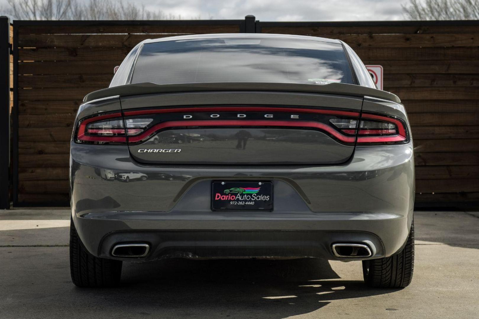 2017 GRAY Dodge Charger SE (2C3CDXBG6HH) with an 3.6L V6 DOHC 24V engine, 8-Speed Automatic transmission, located at 2401 E Main St., Grand Prairie, TX, 75050, (972) 262-4440, 32.748981, -96.969643 - Photo#6