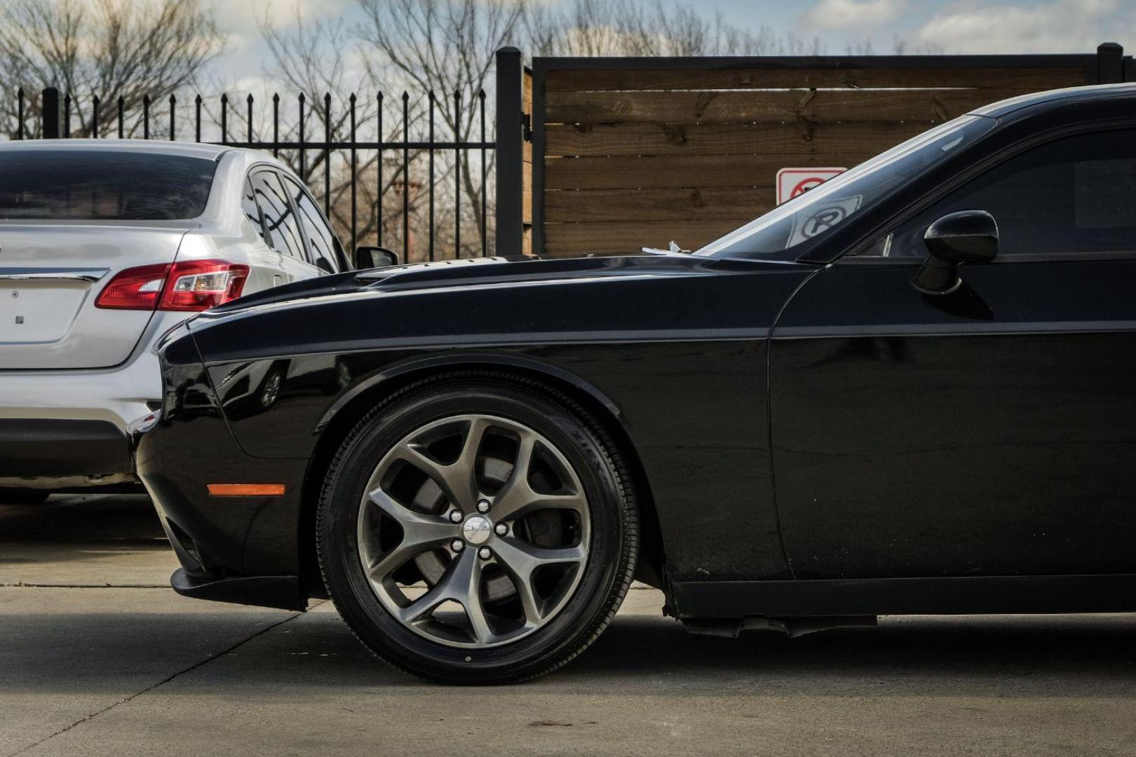 2015 BLACK Dodge Challenger SXT (2C3CDZAG6FH) with an 3.6L V6 DOHC 24V engine, 5-Speed Automatic transmission, located at 2401 E Main St., Grand Prairie, TX, 75050, (972) 262-4440, 32.748981, -96.969643 - Photo#9