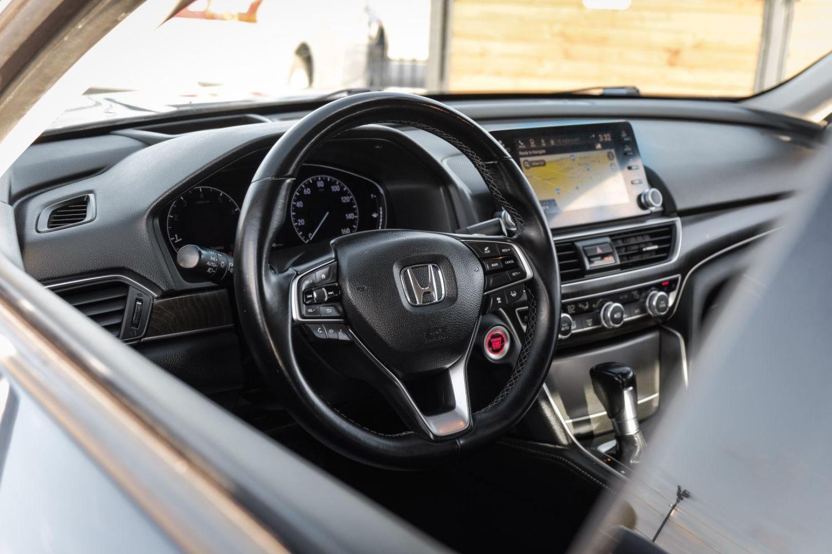 2018 GRAY Honda Accord Touring CVT (1HGCV1F95JA) with an 1.5L L4 DOHC 16V TURBO engine, Continuously Variable Transmission transmission, located at 2401 E Main St., Grand Prairie, TX, 75050, (972) 262-4440, 32.748981, -96.969643 - Photo#13