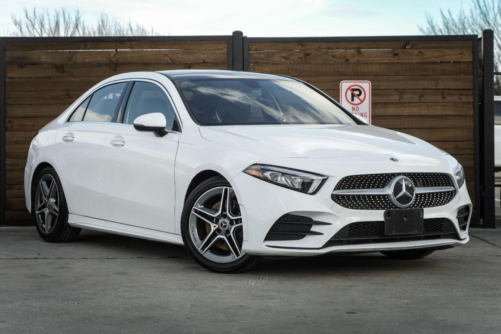 2019 WHITE Mercedes-Benz A-Class A 220 4MATIC (WDD3G4EB5KW) with an 2.2L L4 DOHC 16V engine, 7-Speed Automatic transmission, located at 2401 E Main St., Grand Prairie, TX, 75050, (972) 262-4440, 32.748981, -96.969643 - Photo#3