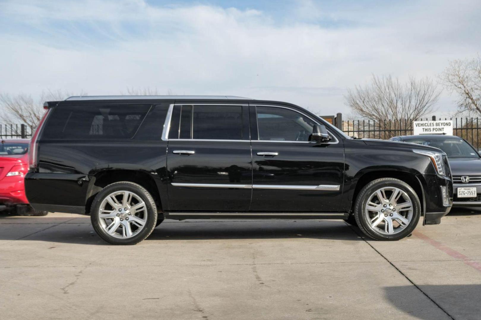 2015 BLACK Cadillac Escalade ESV Premium 4WD (1GYS4TKJ4FR) with an 6.2L V8 OHV 16V FFV engine, 8-Speed Automatic transmission, located at 2401 E Main St., Grand Prairie, TX, 75050, (972) 262-4440, 32.748981, -96.969643 - Photo#4