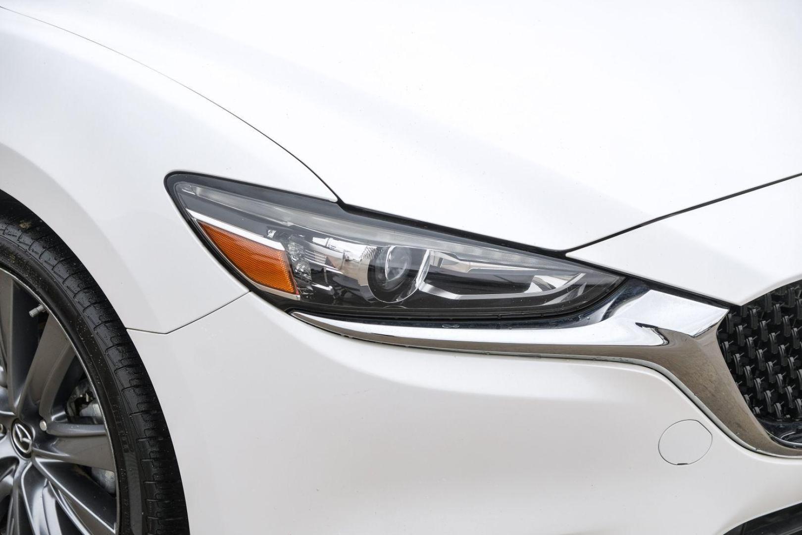 2018 WHITE Mazda MAZDA6 Touring 6A (JM1GL1VM9J1) with an 2.5L L4 DOHC 16V engine, 6-Speed Automatic transmission, located at 2401 E Main St., Grand Prairie, TX, 75050, (972) 262-4440, 32.748981, -96.969643 - Photo#42