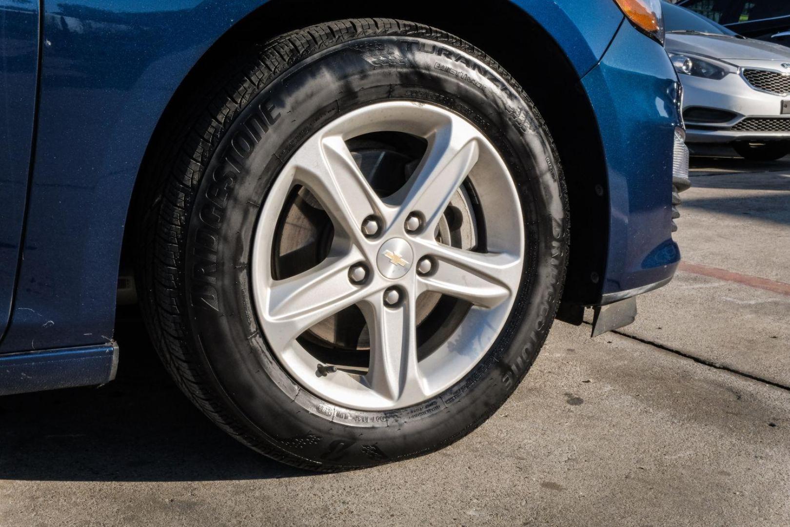 2019 BLUE Chevrolet Malibu 1FL (1G1ZC5ST0KF) with an 1.5L L4 DOHC 16V engine, 6-Speed Automatic transmission, located at 2401 E Main St., Grand Prairie, TX, 75050, (972) 262-4440, 32.748981, -96.969643 - Photo#47