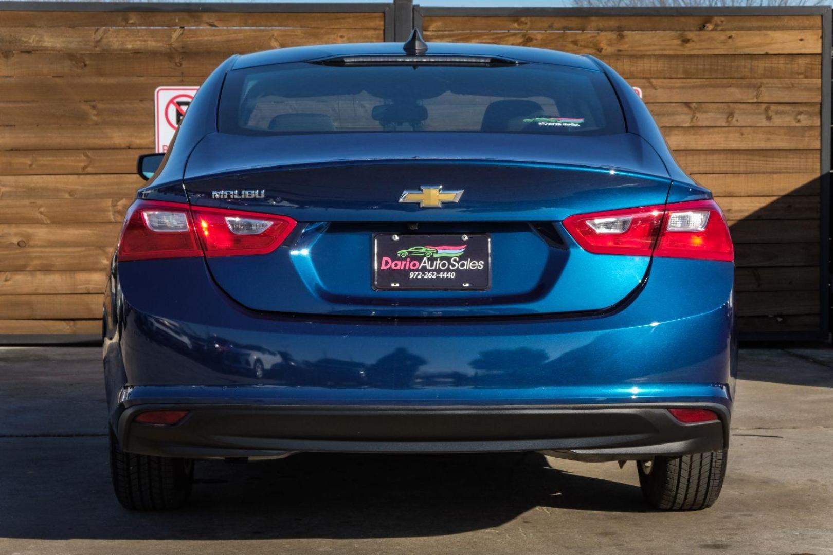 2019 BLUE Chevrolet Malibu 1FL (1G1ZC5ST0KF) with an 1.5L L4 DOHC 16V engine, 6-Speed Automatic transmission, located at 2401 E Main St., Grand Prairie, TX, 75050, (972) 262-4440, 32.748981, -96.969643 - Photo#6