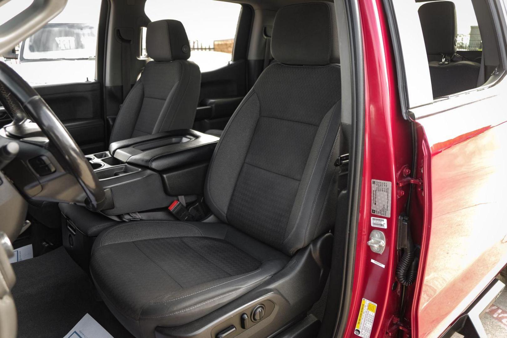 2019 RED Chevrolet Silverado 1500 LT Crew Cab 4WD (3GCUYDED4KG) with an 5.3L V8 OHV 16V engine, 6-Speed Automatic transmission, located at 2401 E Main St., Grand Prairie, TX, 75050, (972) 262-4440, 32.748981, -96.969643 - Photo#29